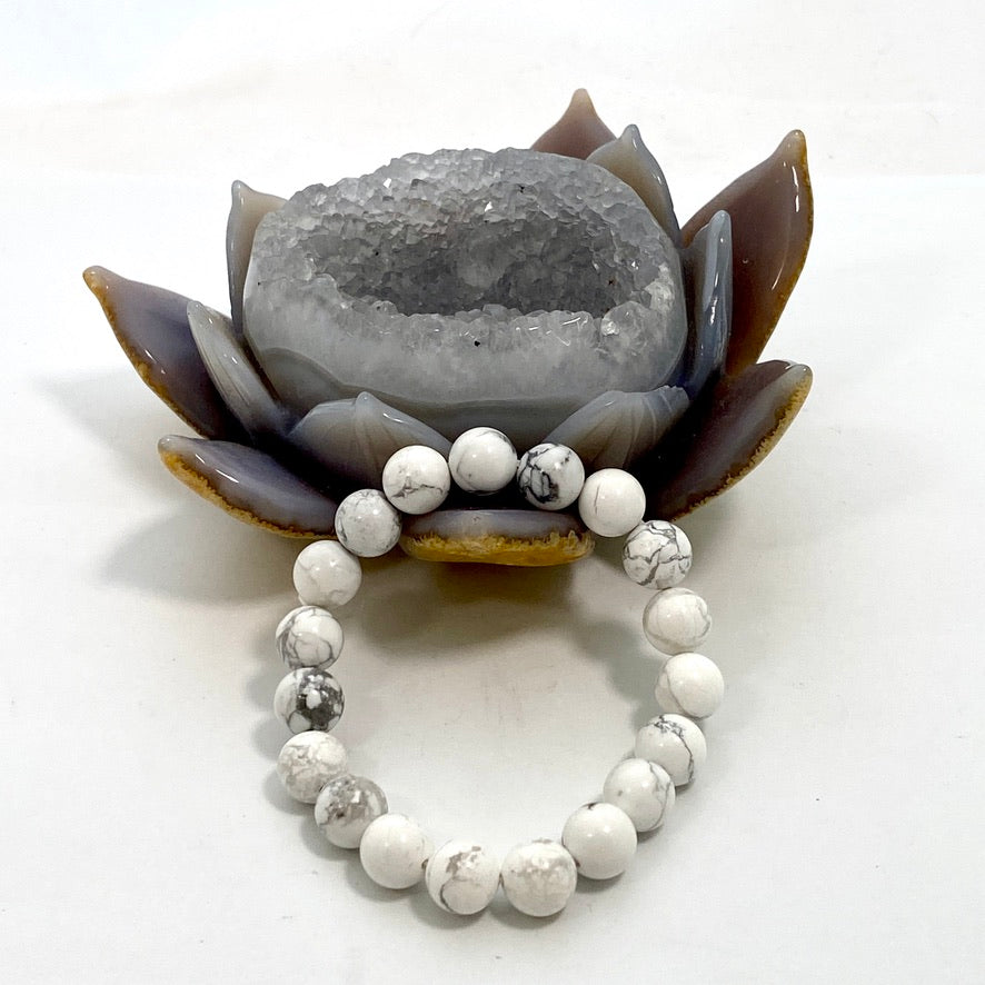 Howlite bracelet