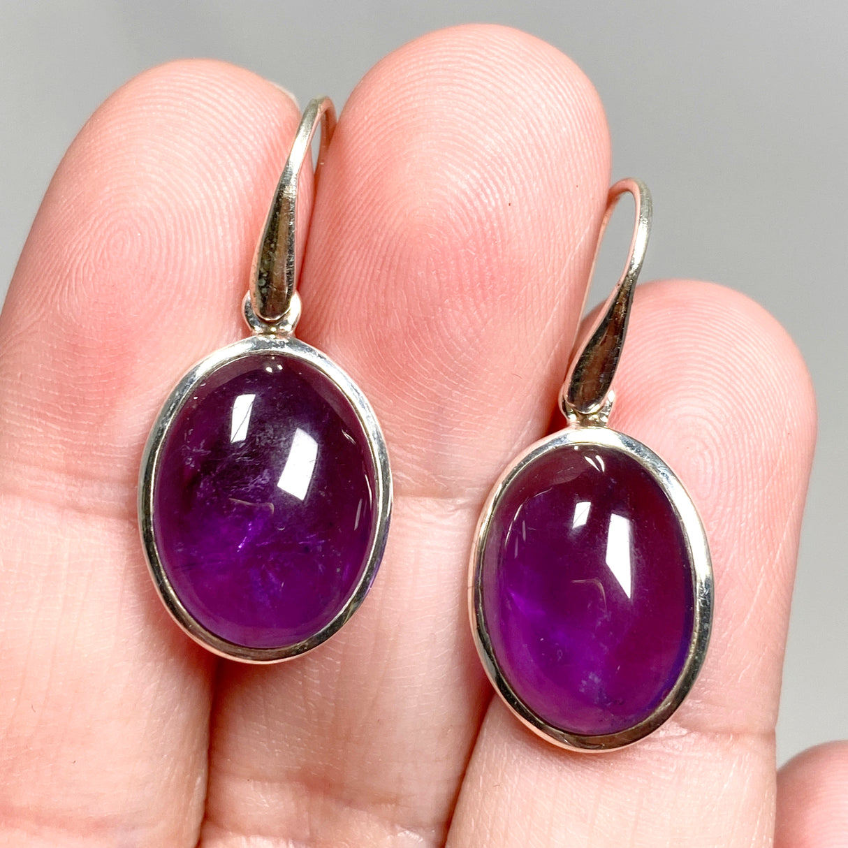 Amethyst Oval Cabochon Earrings PEGJ168