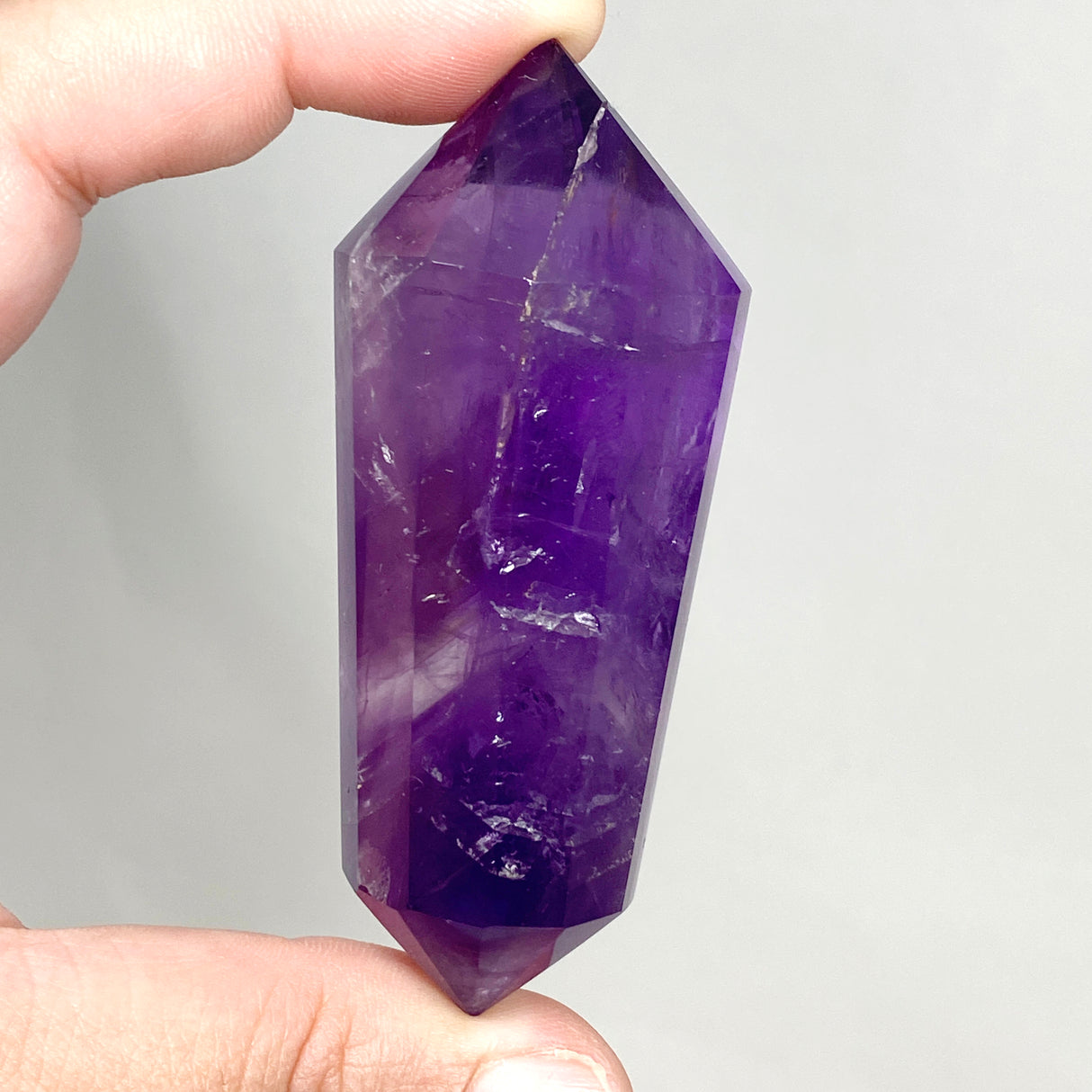 Amethyst Vogel AMV-01