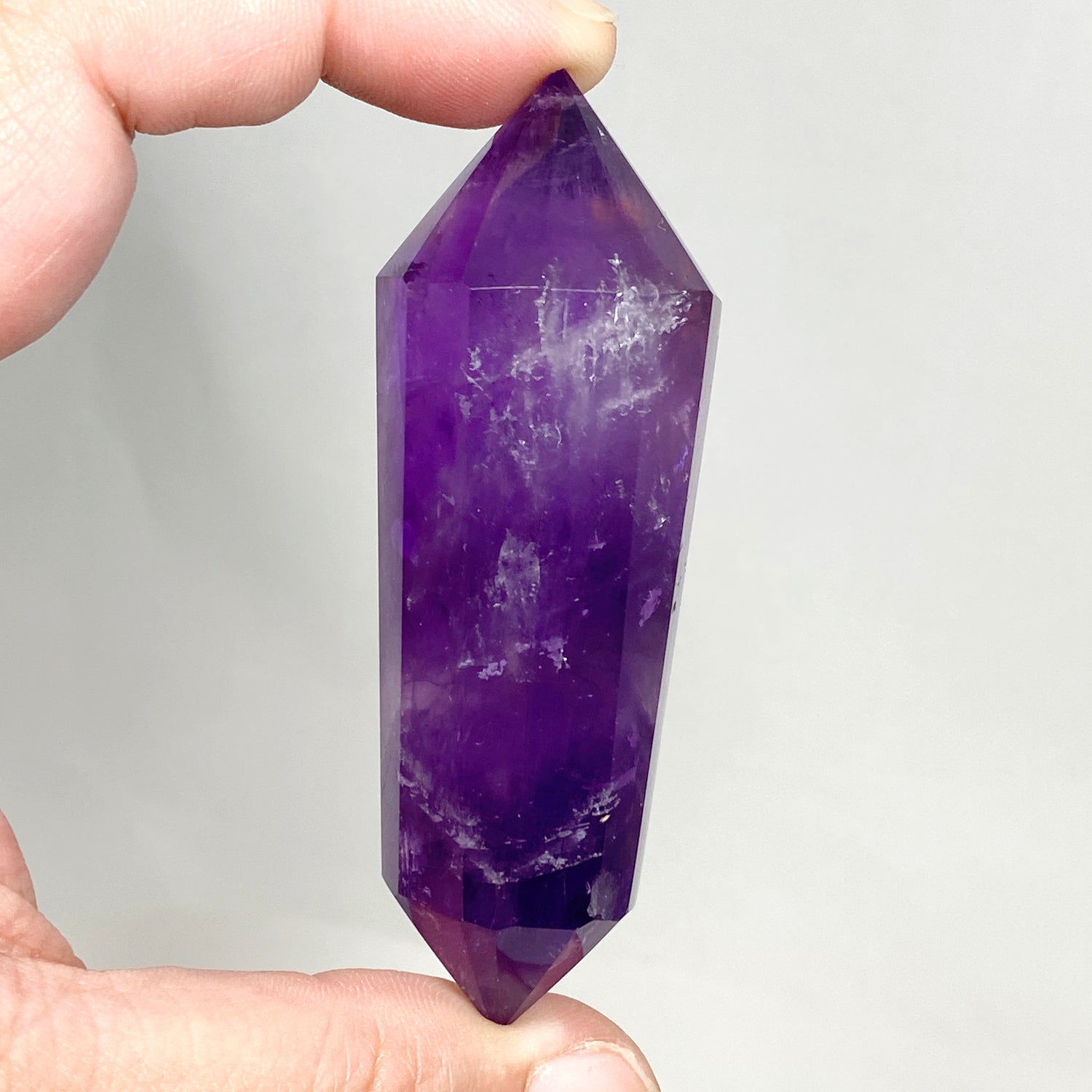 Amethyst Vogel AMV-01