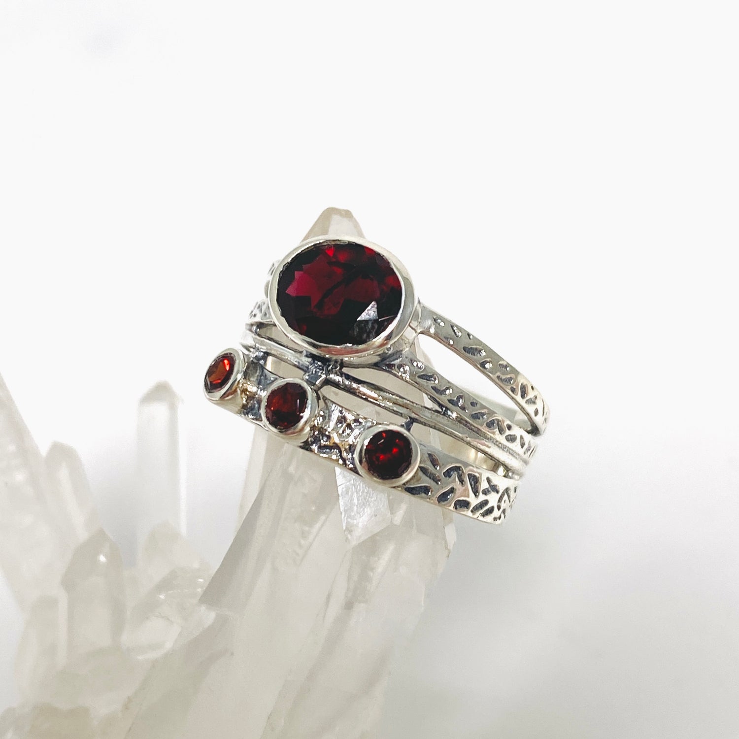Garnet Multi-stone Faceted Gemstone Ring R3783