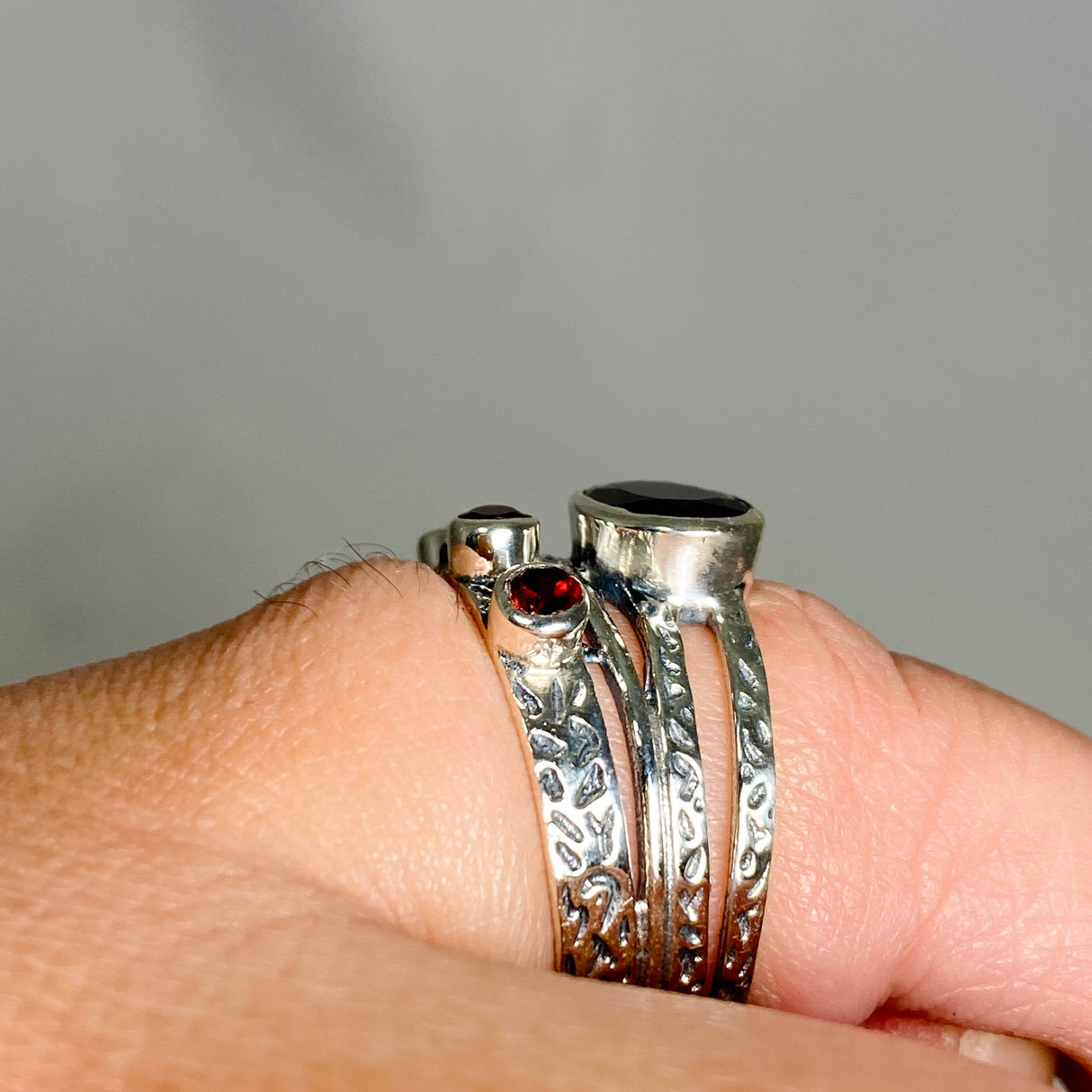 Garnet Multi-stone Faceted Gemstone Ring R3783