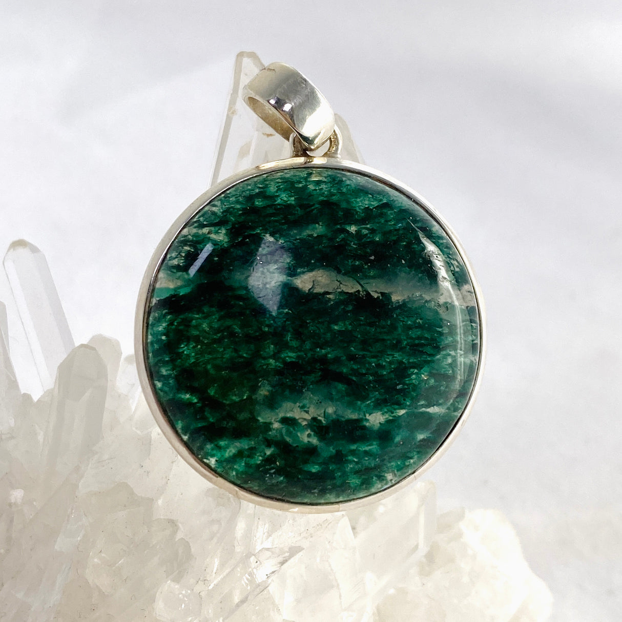 Green Aventurine Round Cabochon Pendant PPGJ846