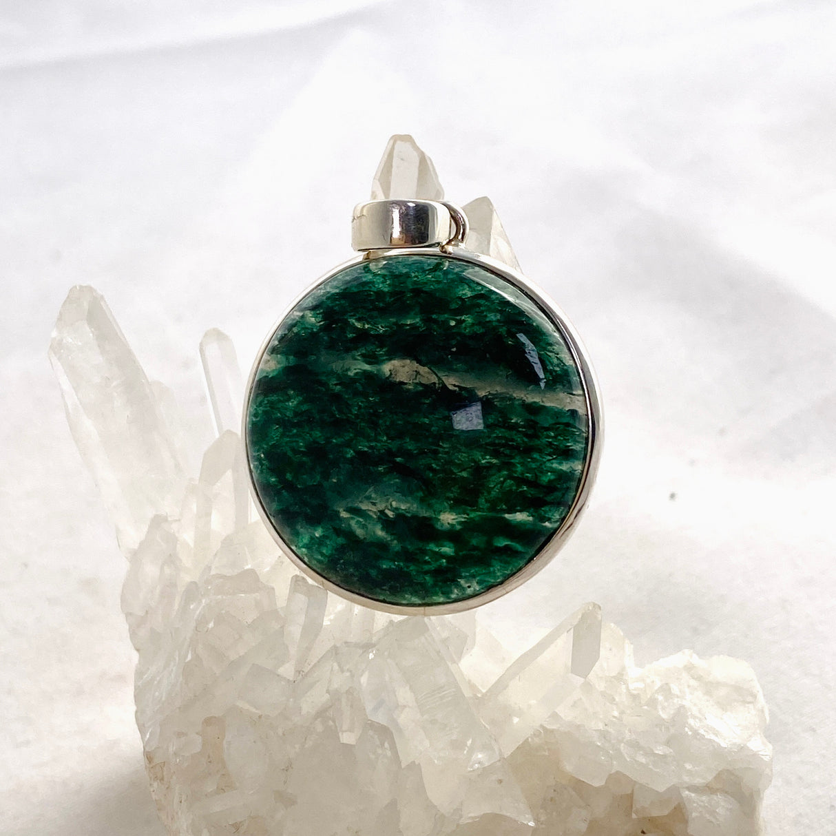 Green Aventurine Round Cabochon Pendant PPGJ846