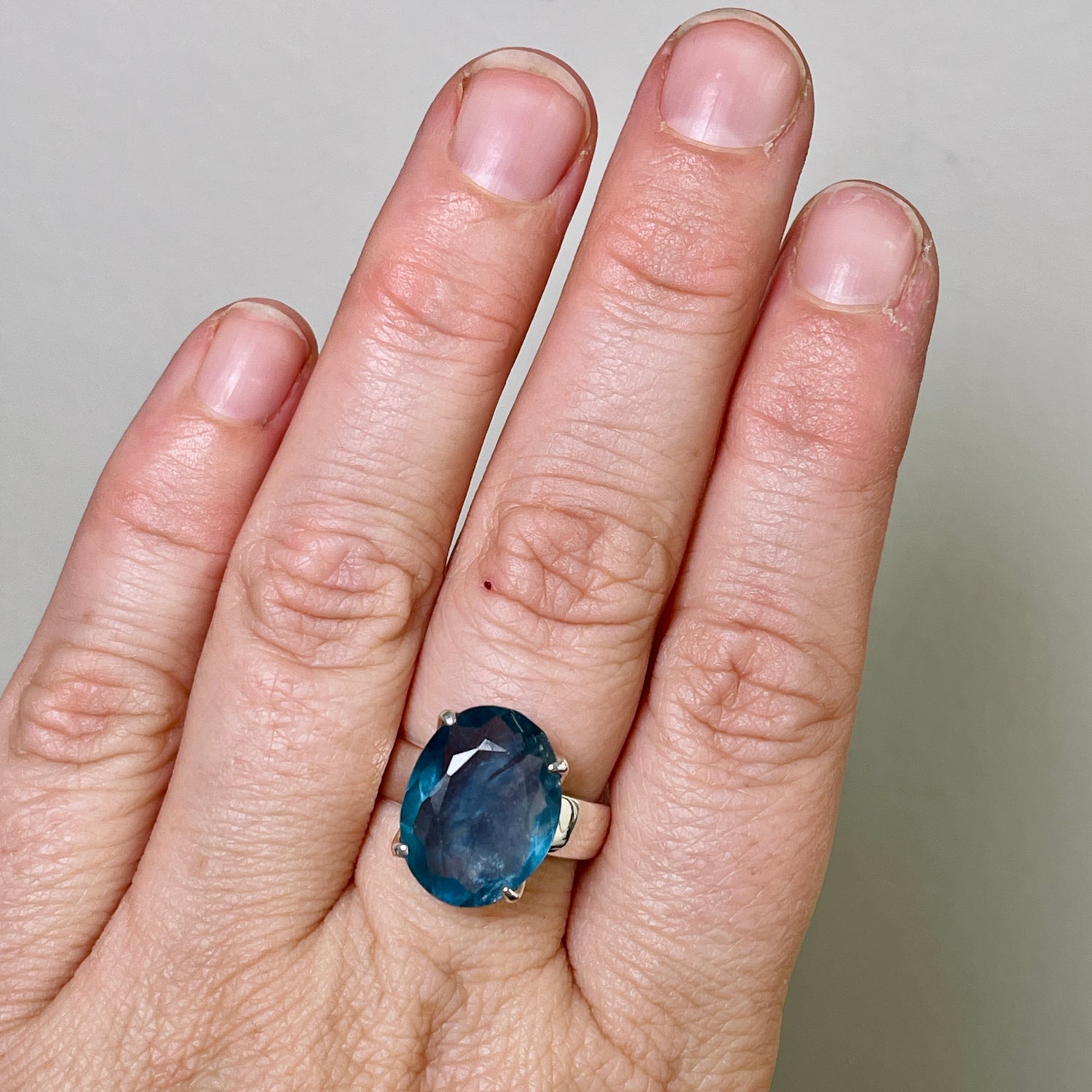 Fluorite Oval Faceted Ring s.8.5 PRGJ302