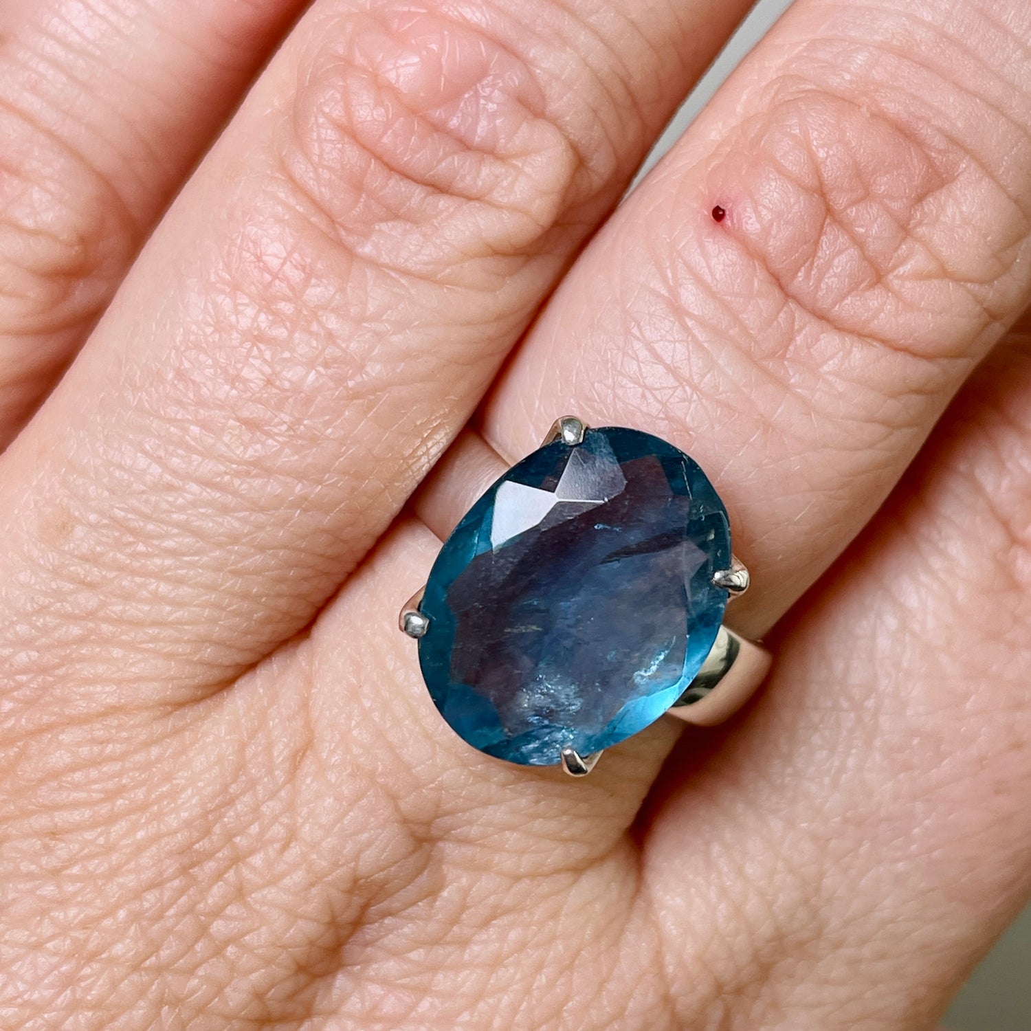 Fluorite Oval Faceted Ring s.8.5 PRGJ302