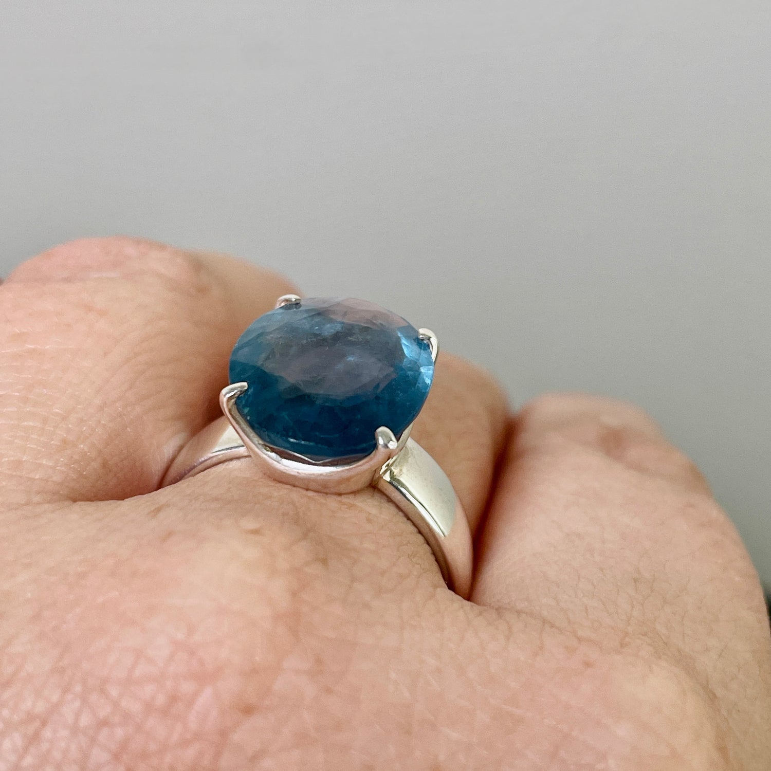 Fluorite Oval Faceted Ring s.8.5 PRGJ302