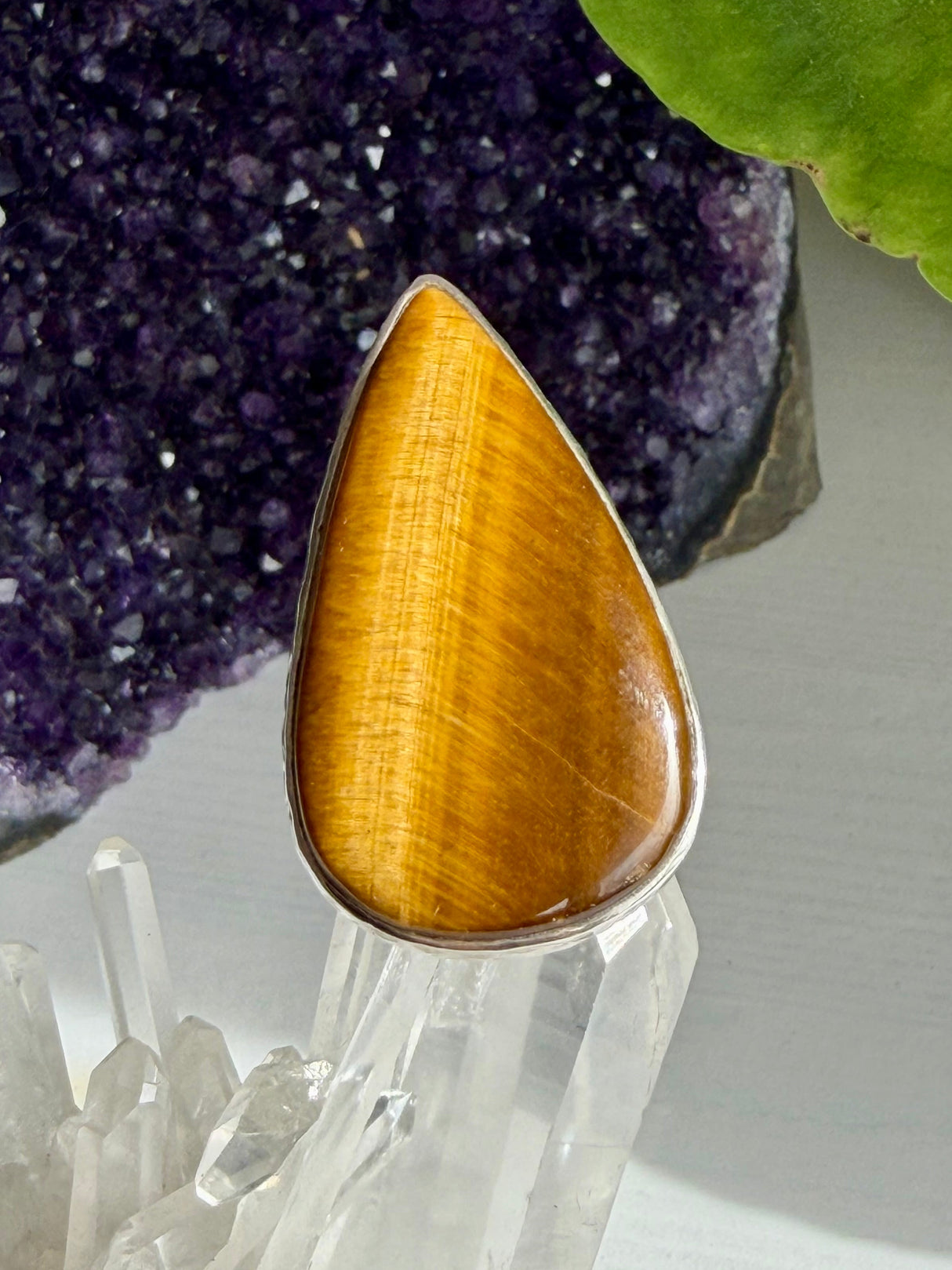 Golden Tiger's Eye Hammered Band Sterling Silver Ring Size 7 KRGJ3123