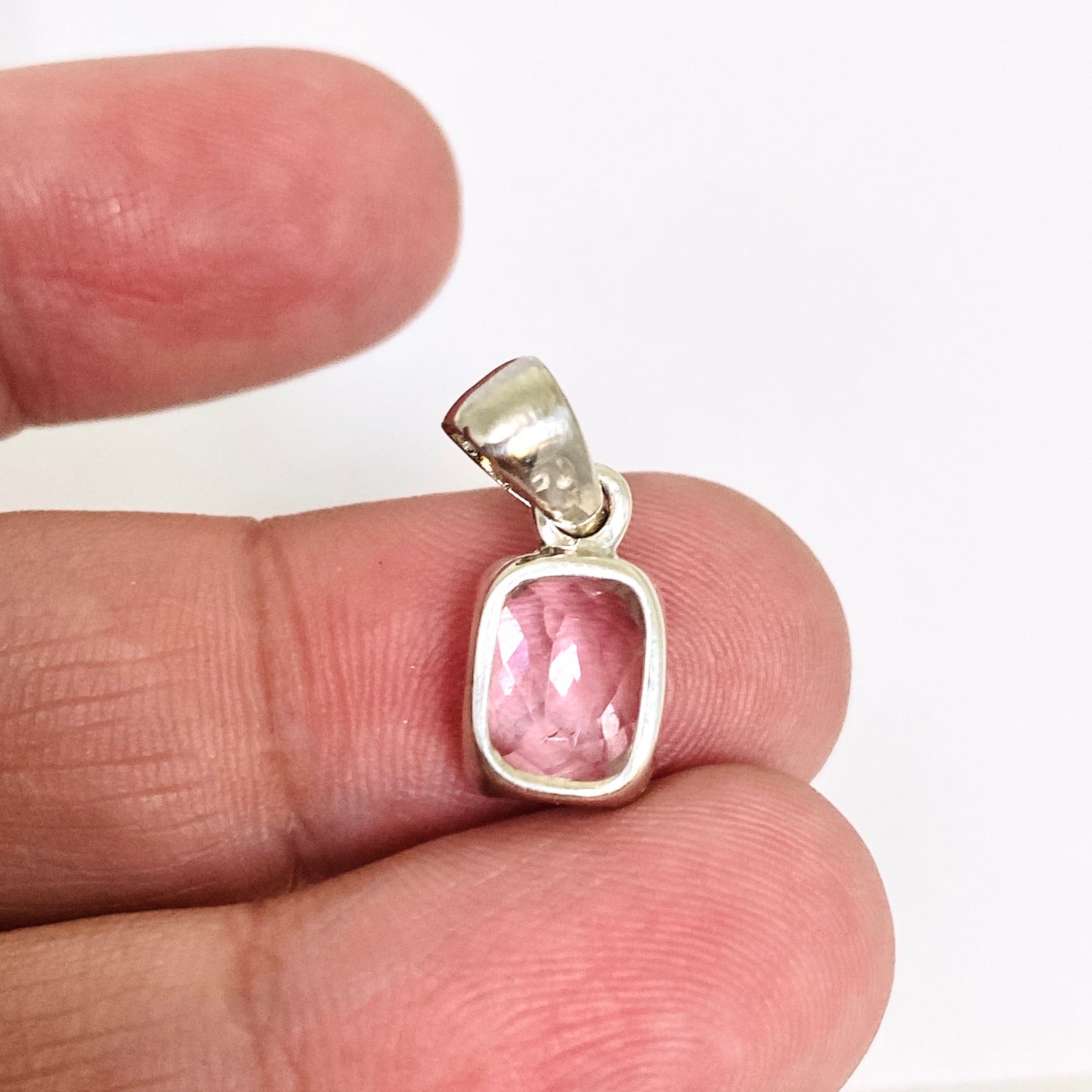 Kunzite Rectangular Faceted Pendant PPGJ880