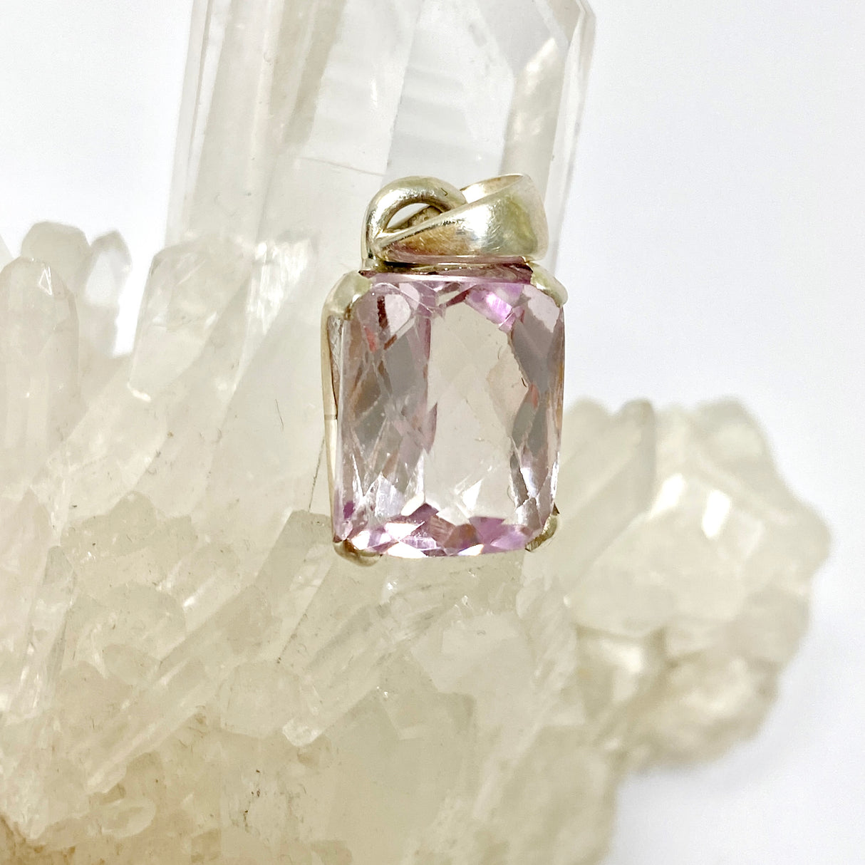 Kunzite Rectangular Faceted Pendant PPGJ882