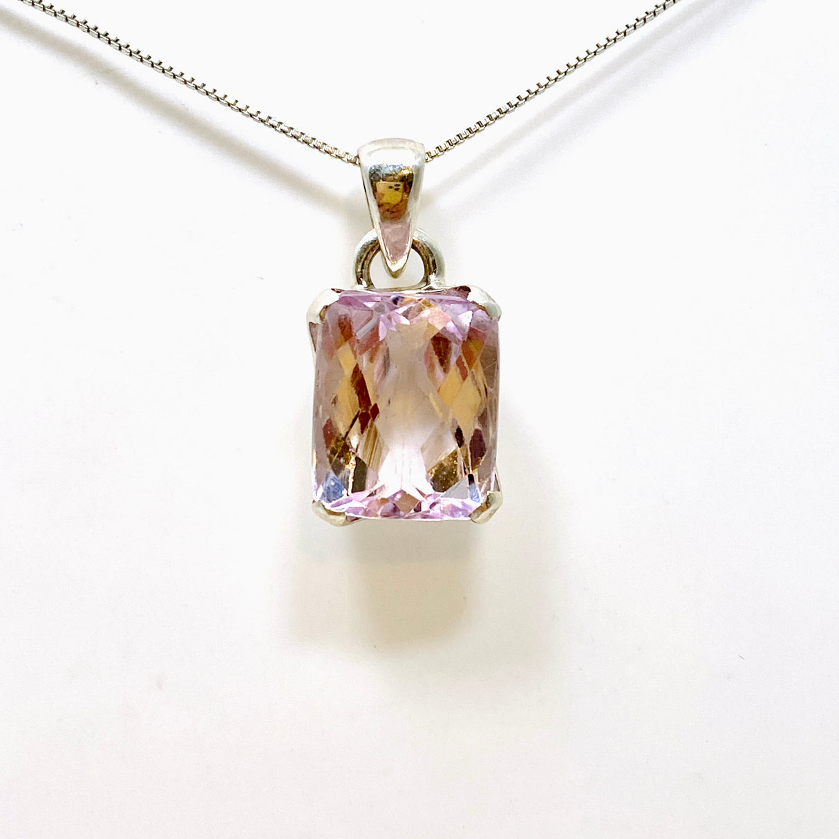 Kunzite Rectangular Faceted Pendant PPGJ882