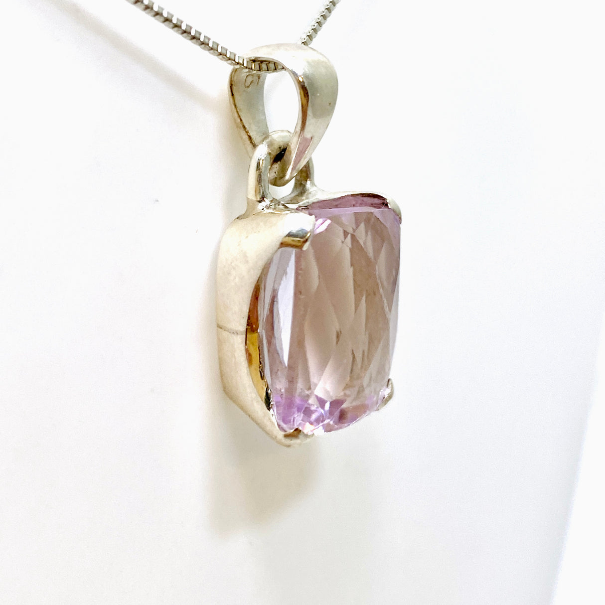 Kunzite Rectangular Faceted Pendant PPGJ882
