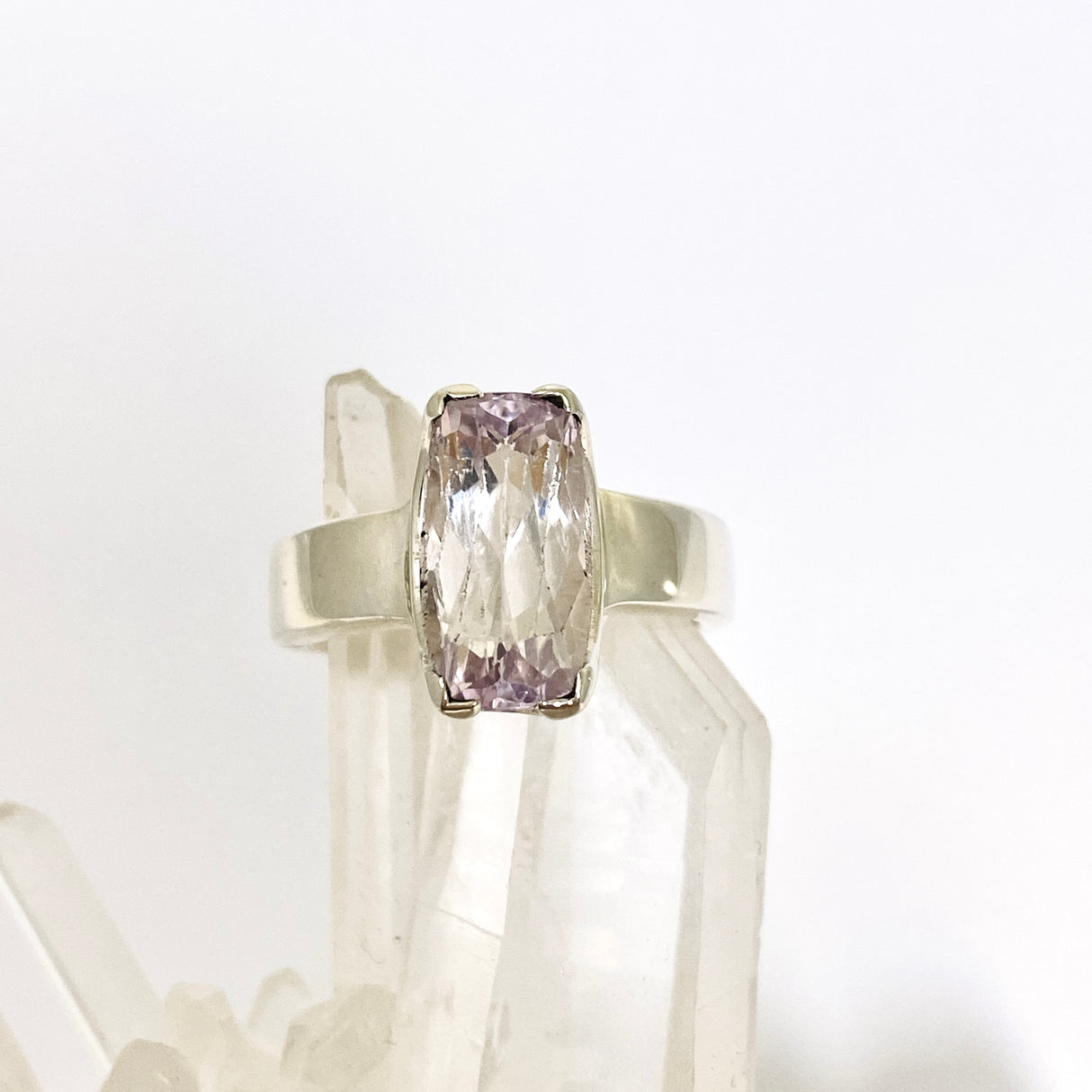 Kunzite Rectangular Faceted Ring Size 8 PRGJ673