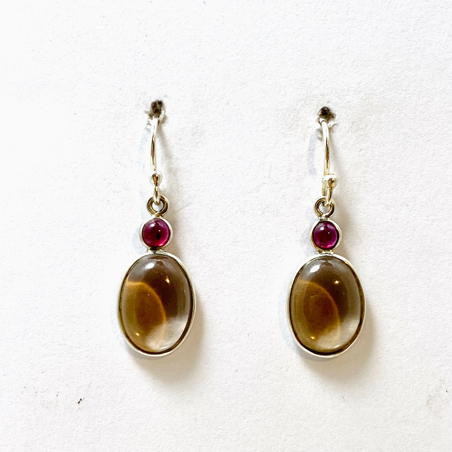 Smokey Quartz Oval Cabochon with Garnet Earrings KEGJ1549