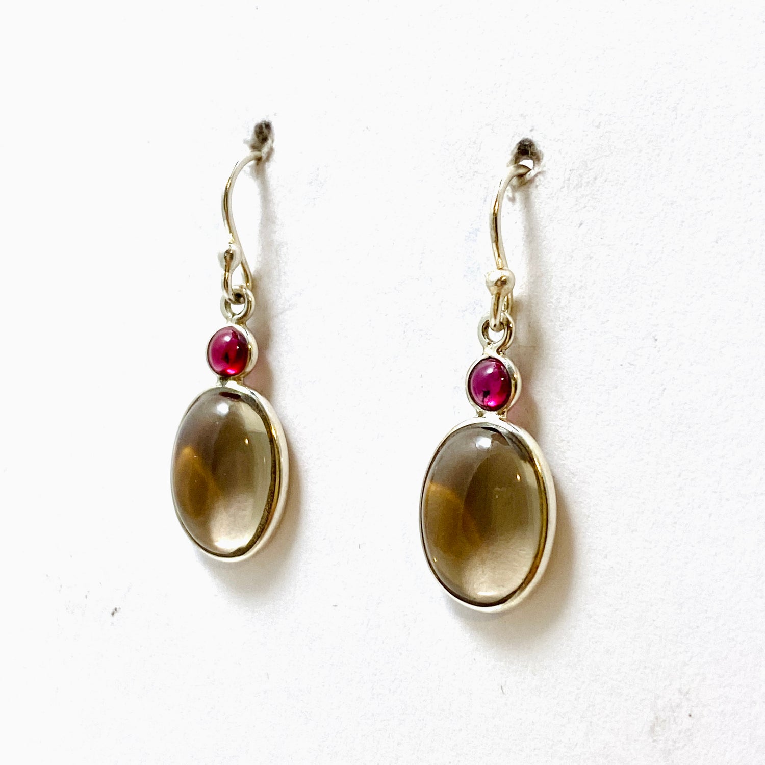 Smokey Quartz Oval Cabochon with Garnet Earrings KEGJ1549