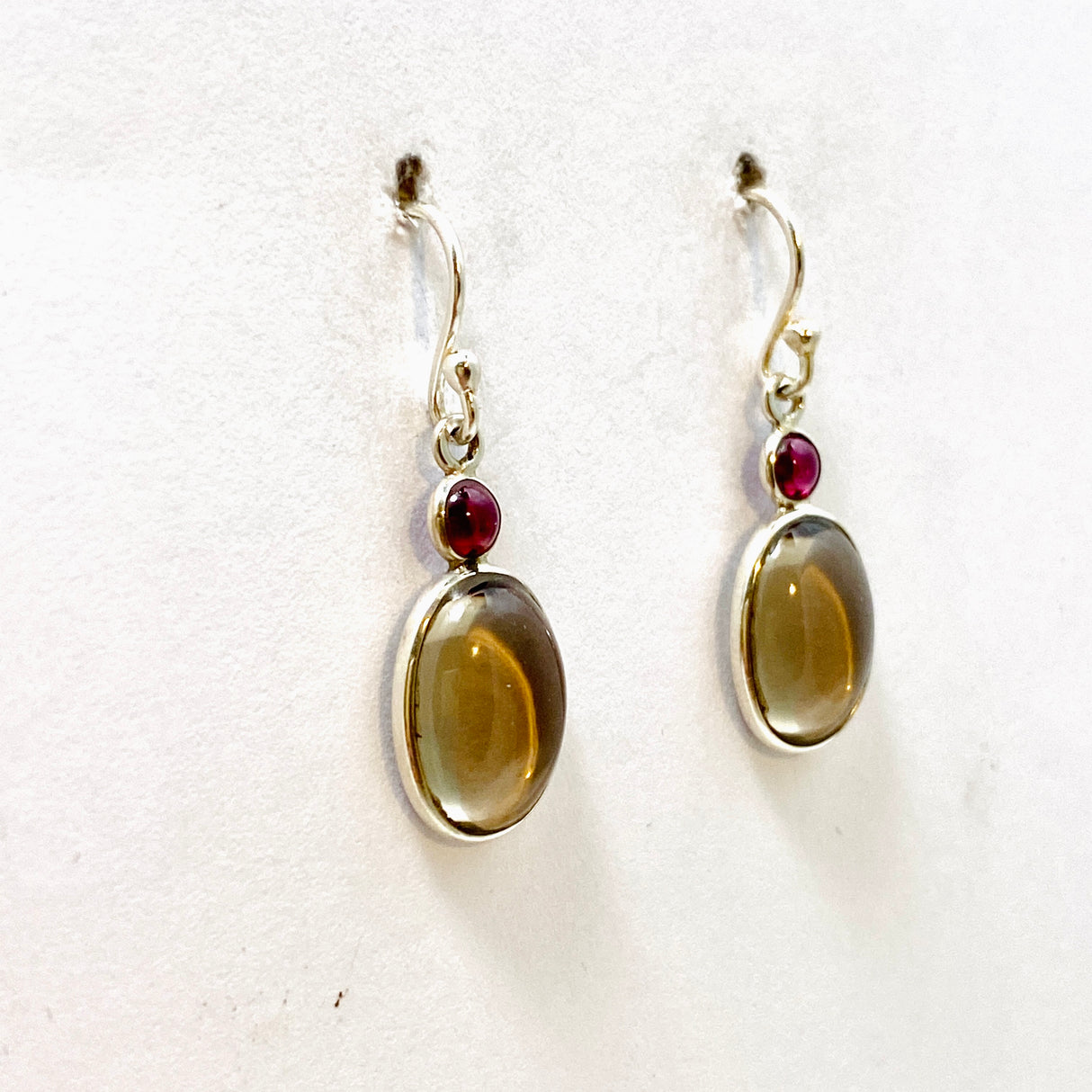 Smokey Quartz Oval Cabochon with Garnet Earrings KEGJ1549