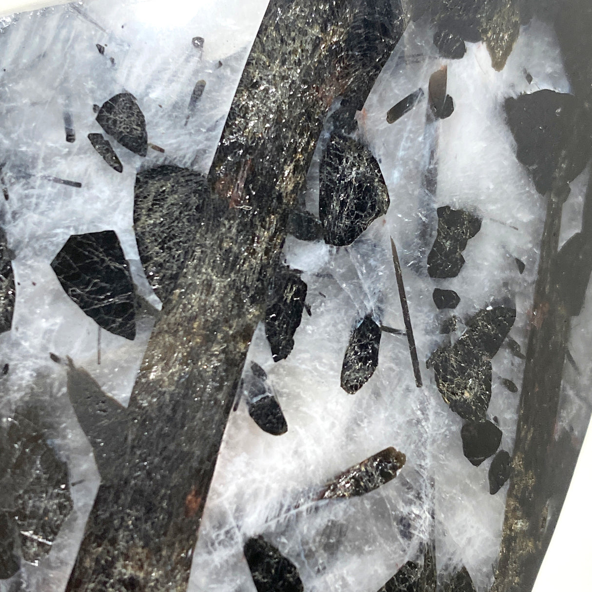 Tourmalinated Quartz Flame TQF-01