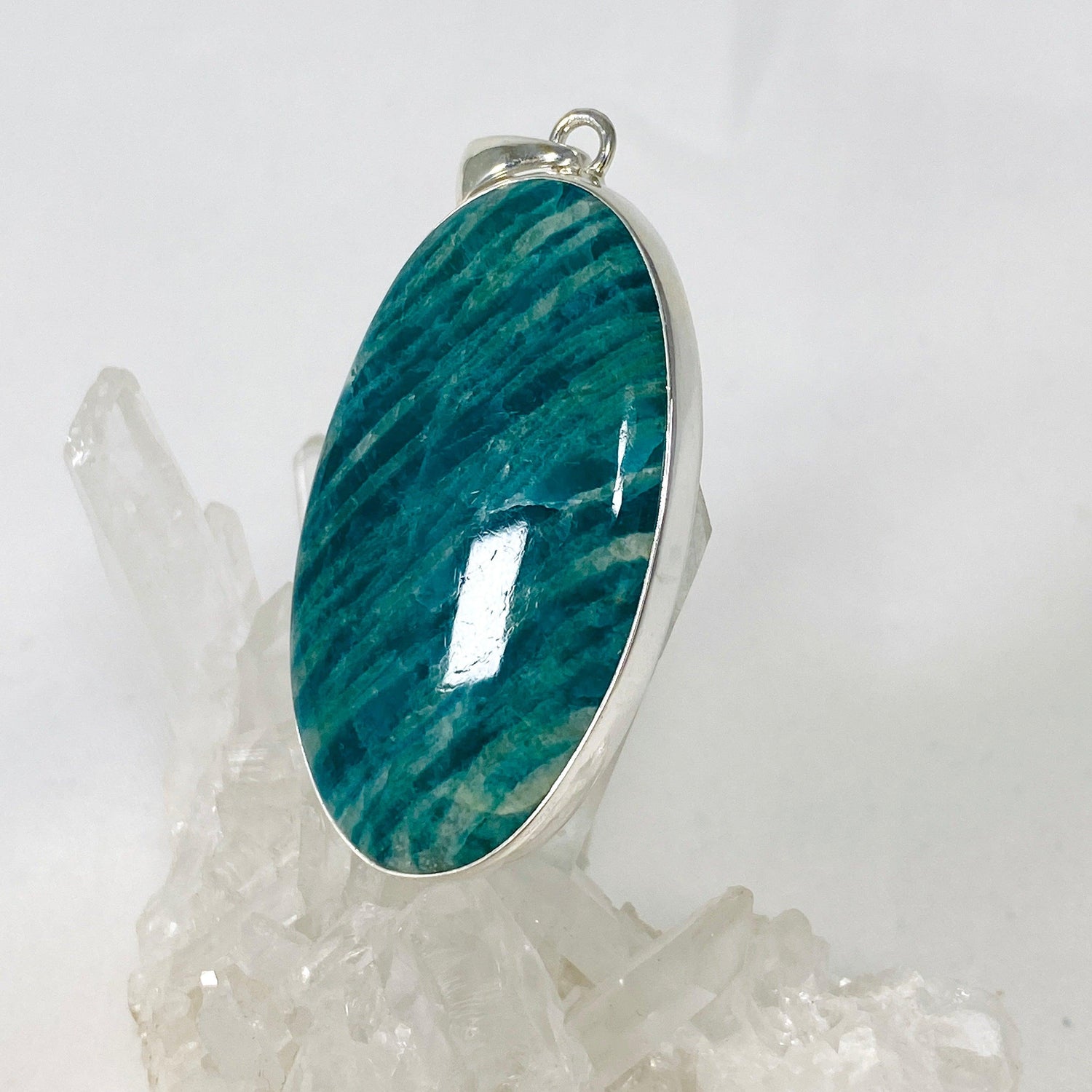 Amazonite oval pendant KPGJ3737 - Nature's Magick