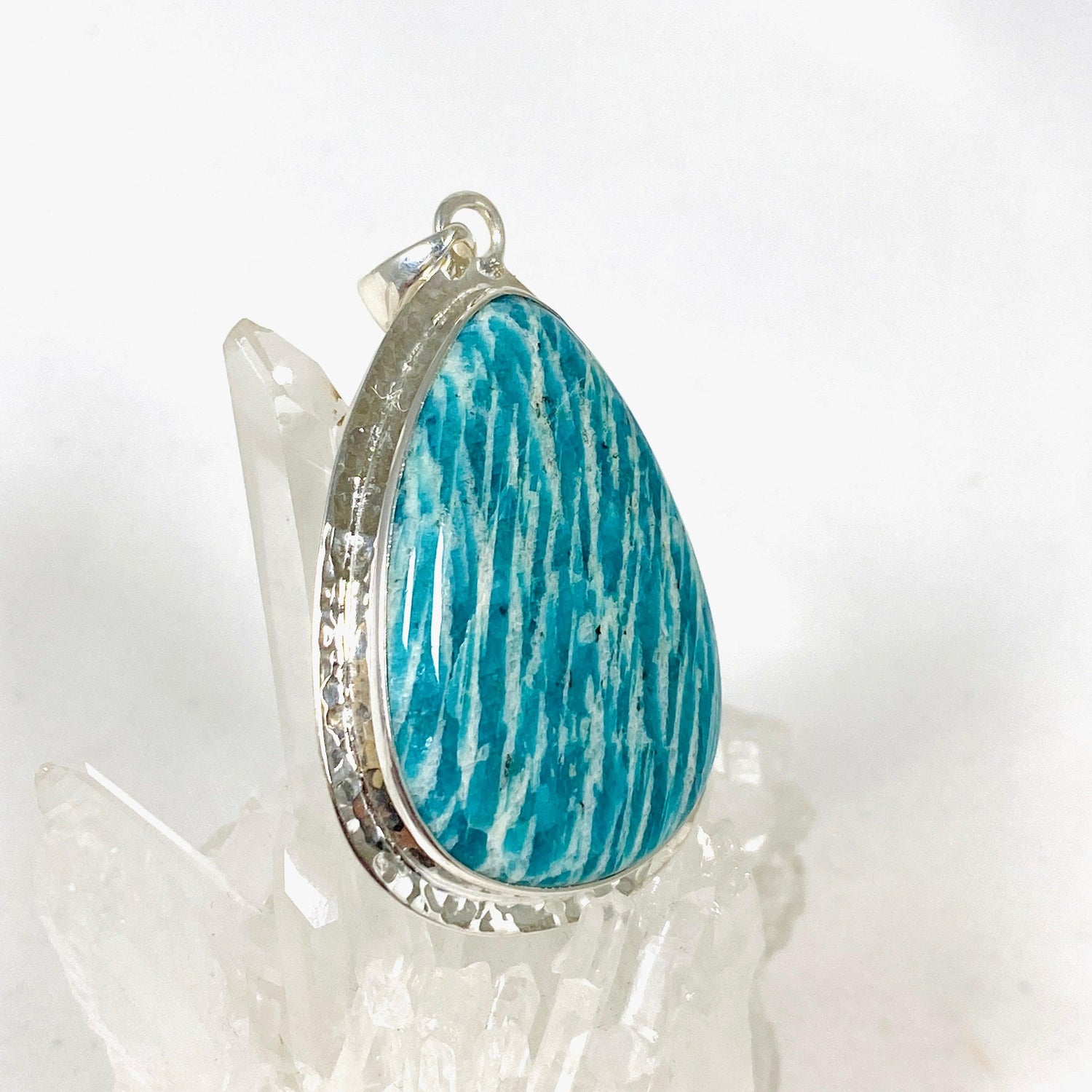 Amazonite teardrop pendant with a hammered setting KPGJ3754 - Nature's Magick