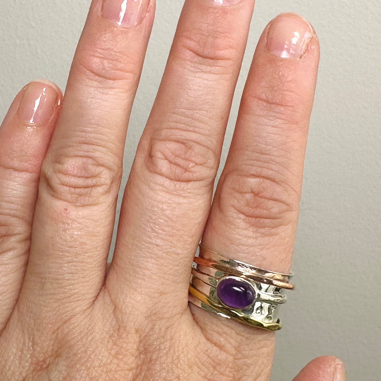 Amethyst Oval Cabochon Spinner Ring R4820