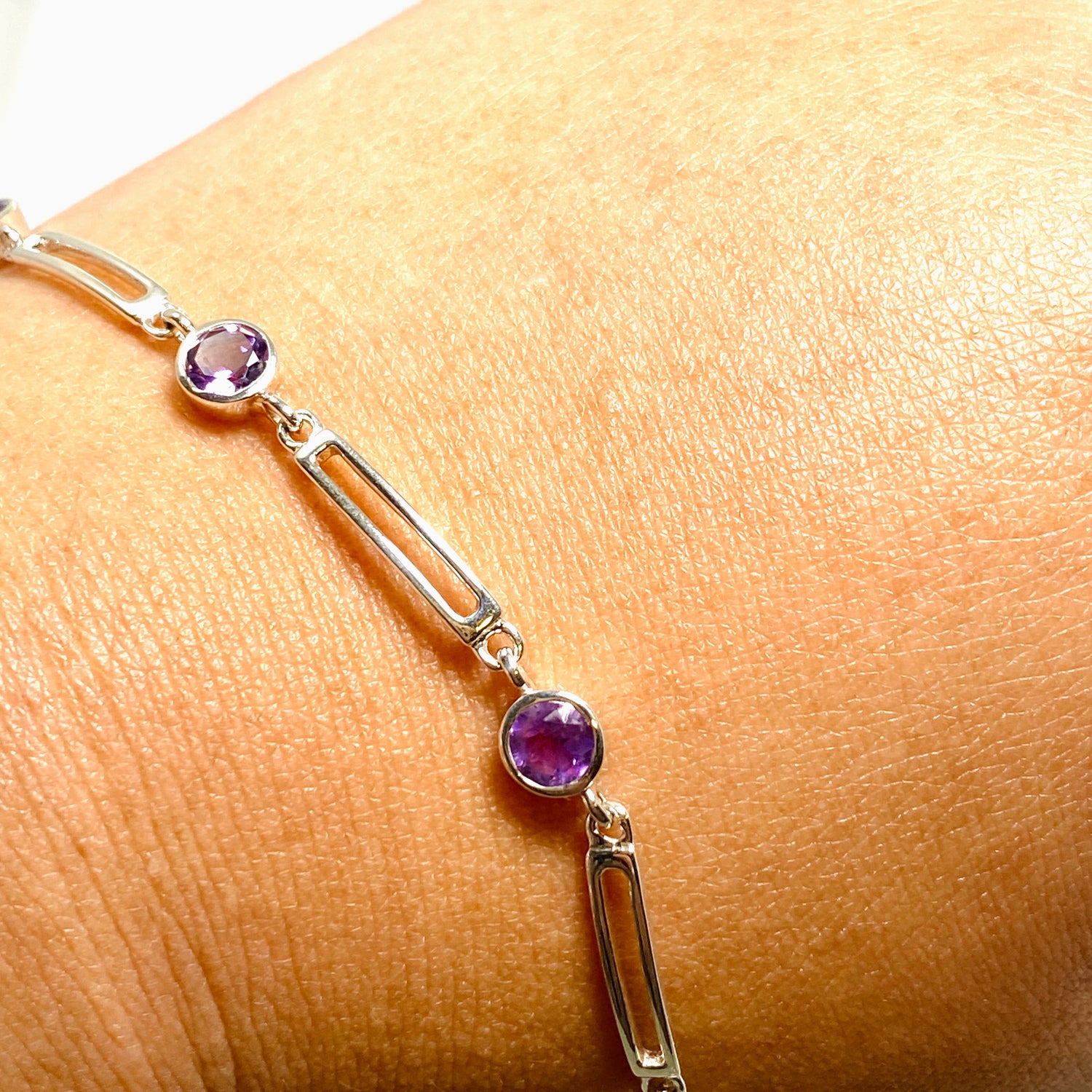 Amethyst round faceted gemstones with silver split spacer design PBGJ039