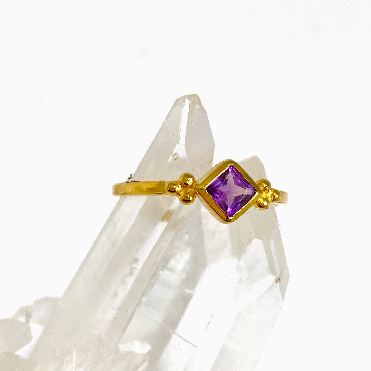Amethyst Square Faceted 2.5 micron Gold Plated Decorative Ring Size 7.5 PRGJ997