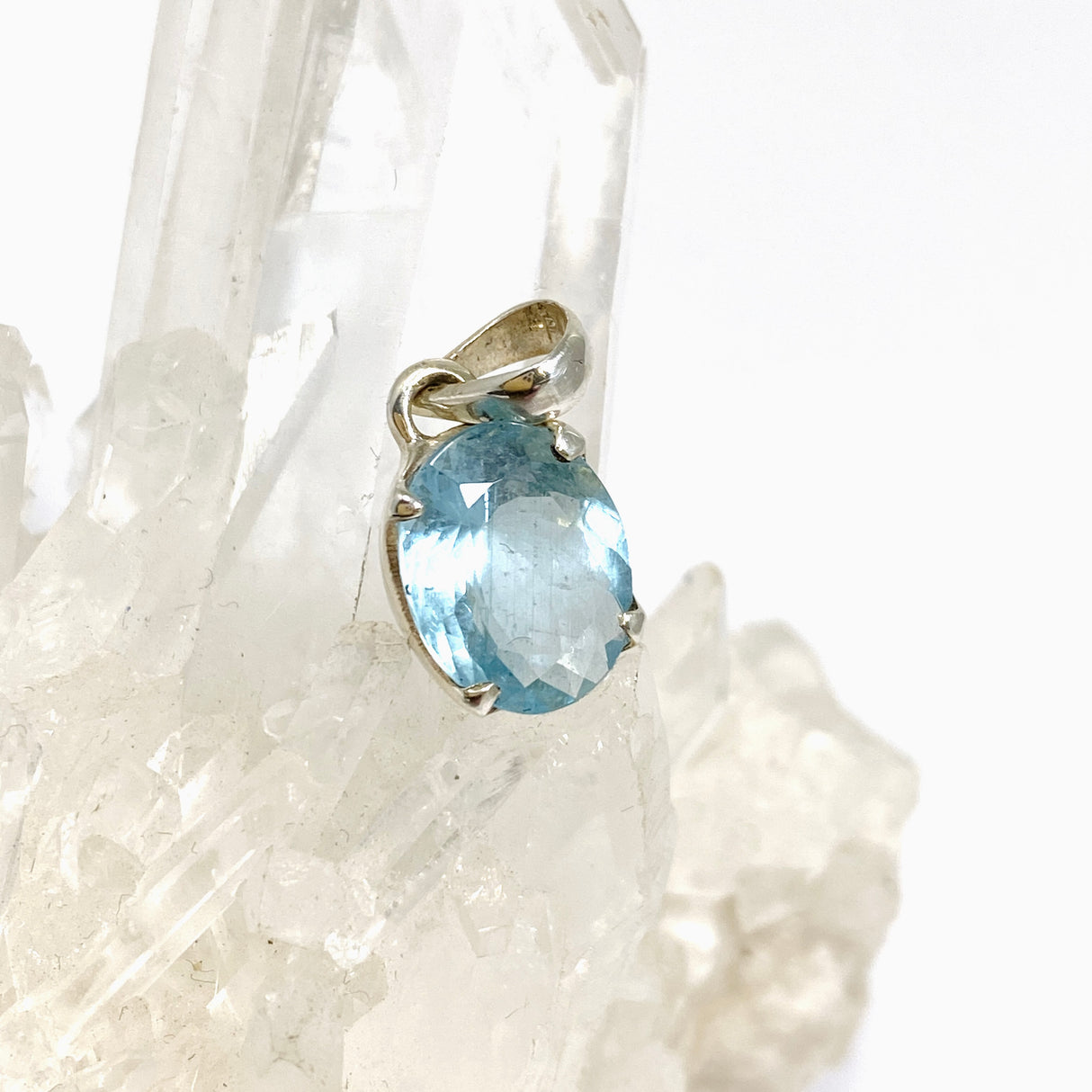 Aquamarine Oval Faceted Pendant PPGJ1127
