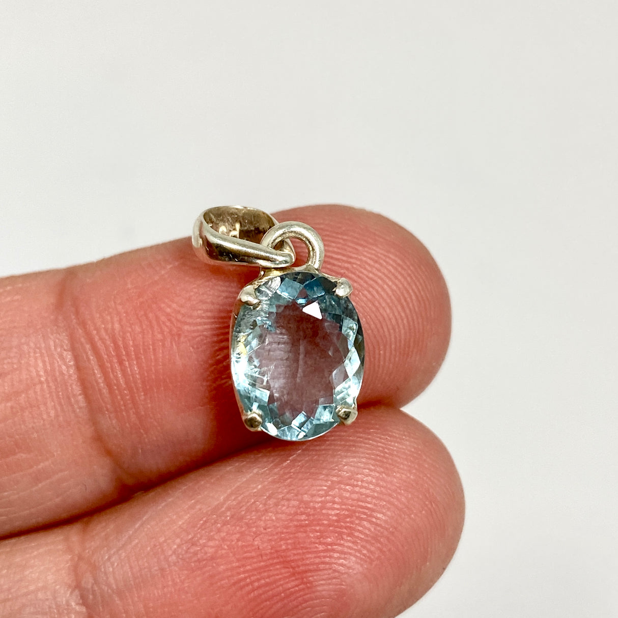 Aquamarine Oval Faceted Pendant PPGJ1128