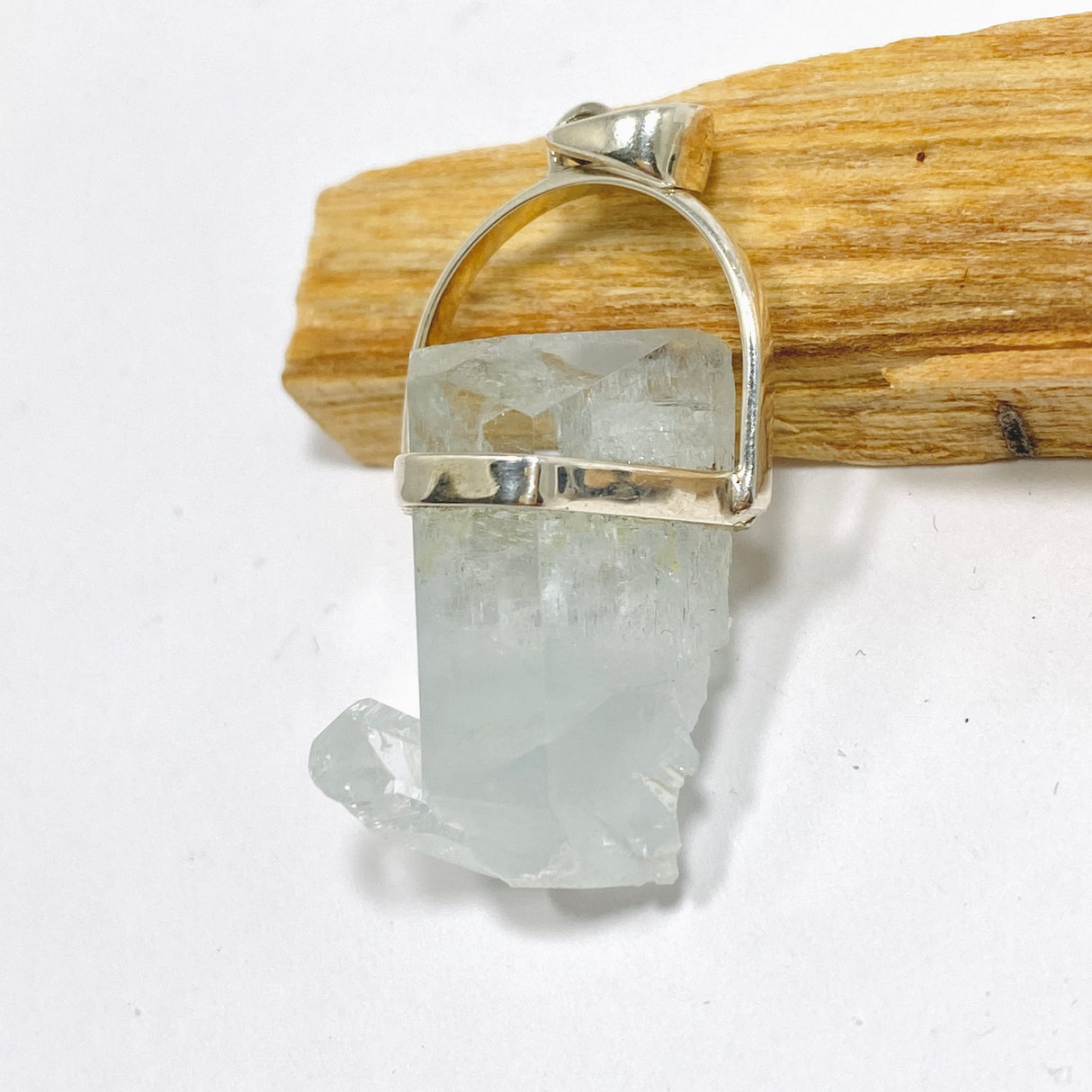 Aquamarine Raw Crystal Pendant PPGJ1103