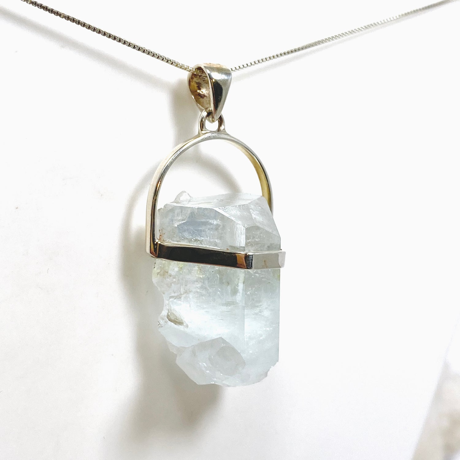 Aquamarine Raw Crystal Pendant PPGJ1103