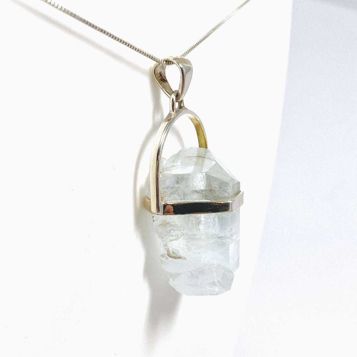 Aquamarine Raw Crystal Pendant PPGJ1103