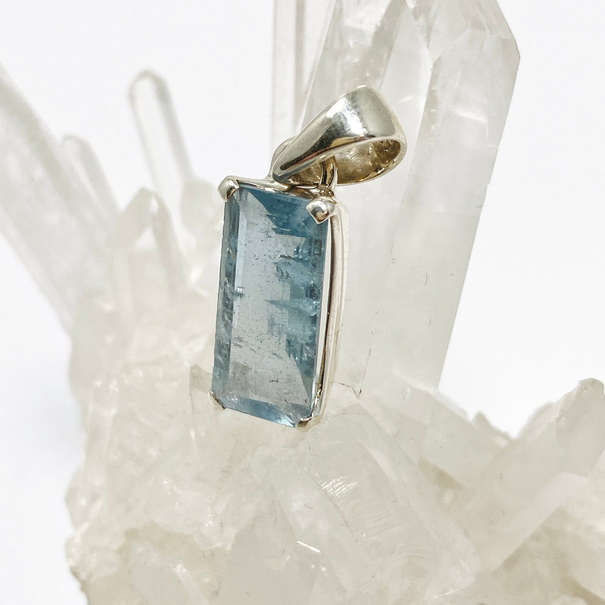 Aquamarine Rectangular Faceted Pendant PPGJ969
