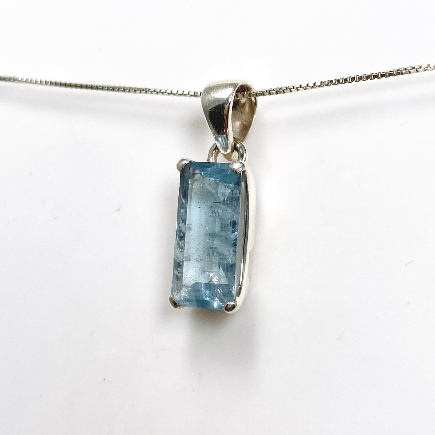 Aquamarine Rectangular Faceted Pendant PPGJ969