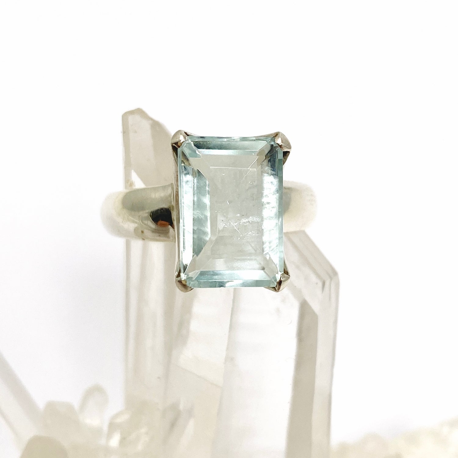 Aquamarine Rectangular Faceted Ring Size 7.5 PRGJ805