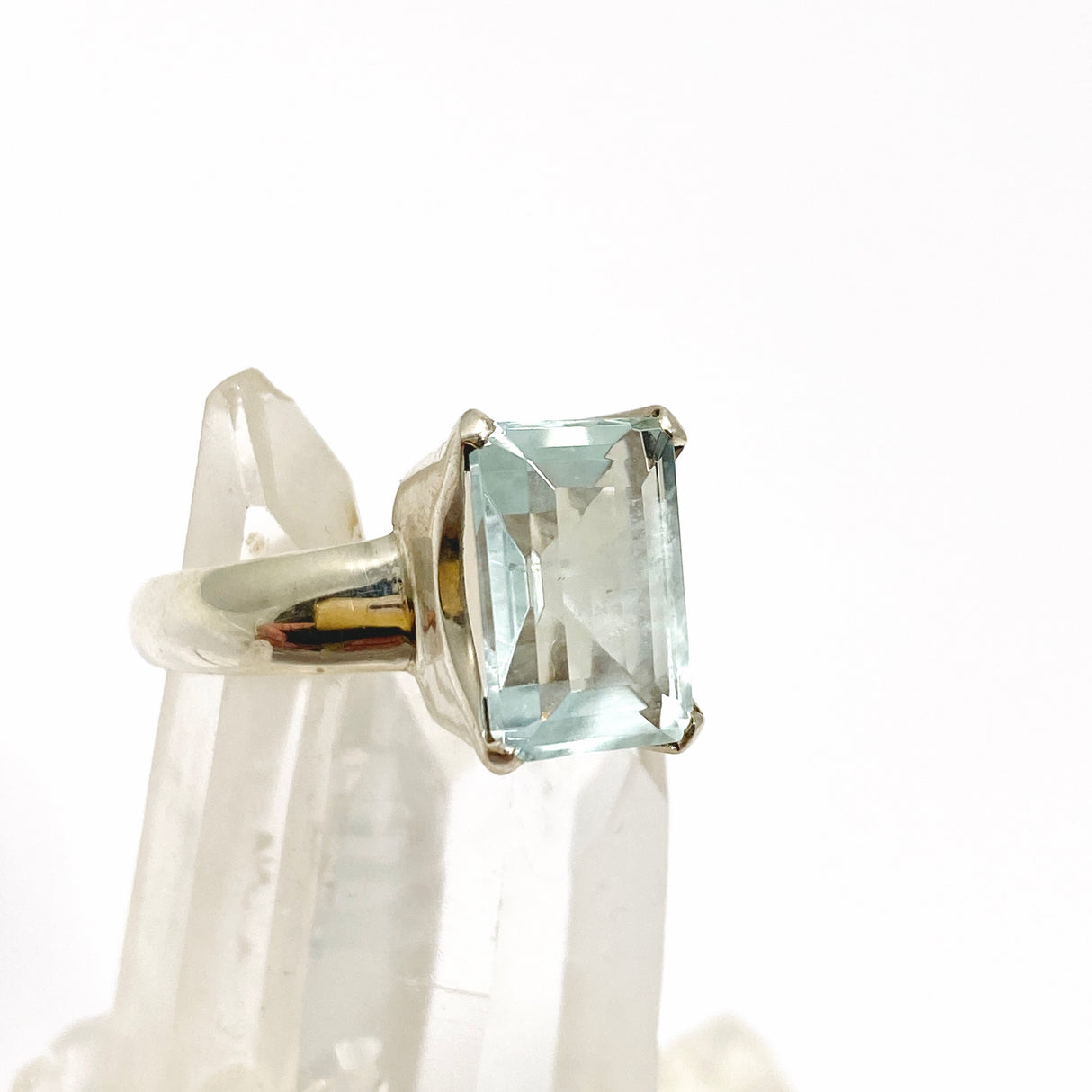 Aquamarine Rectangular Faceted Ring Size 7.5 PRGJ805