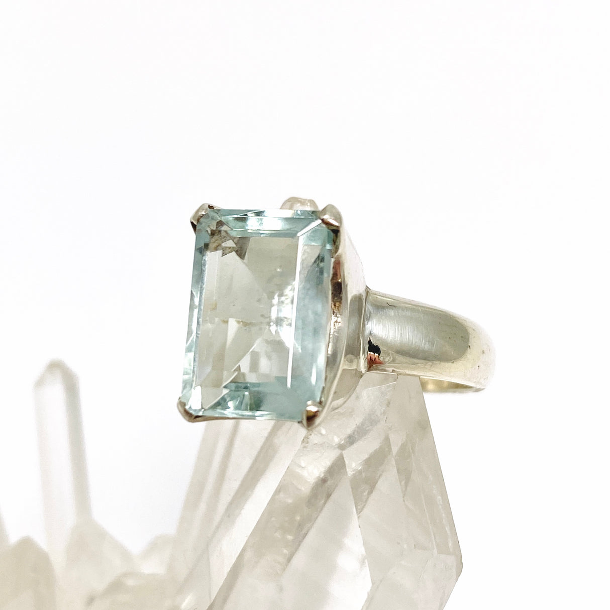 Aquamarine Rectangular Faceted Ring Size 7.5 PRGJ805