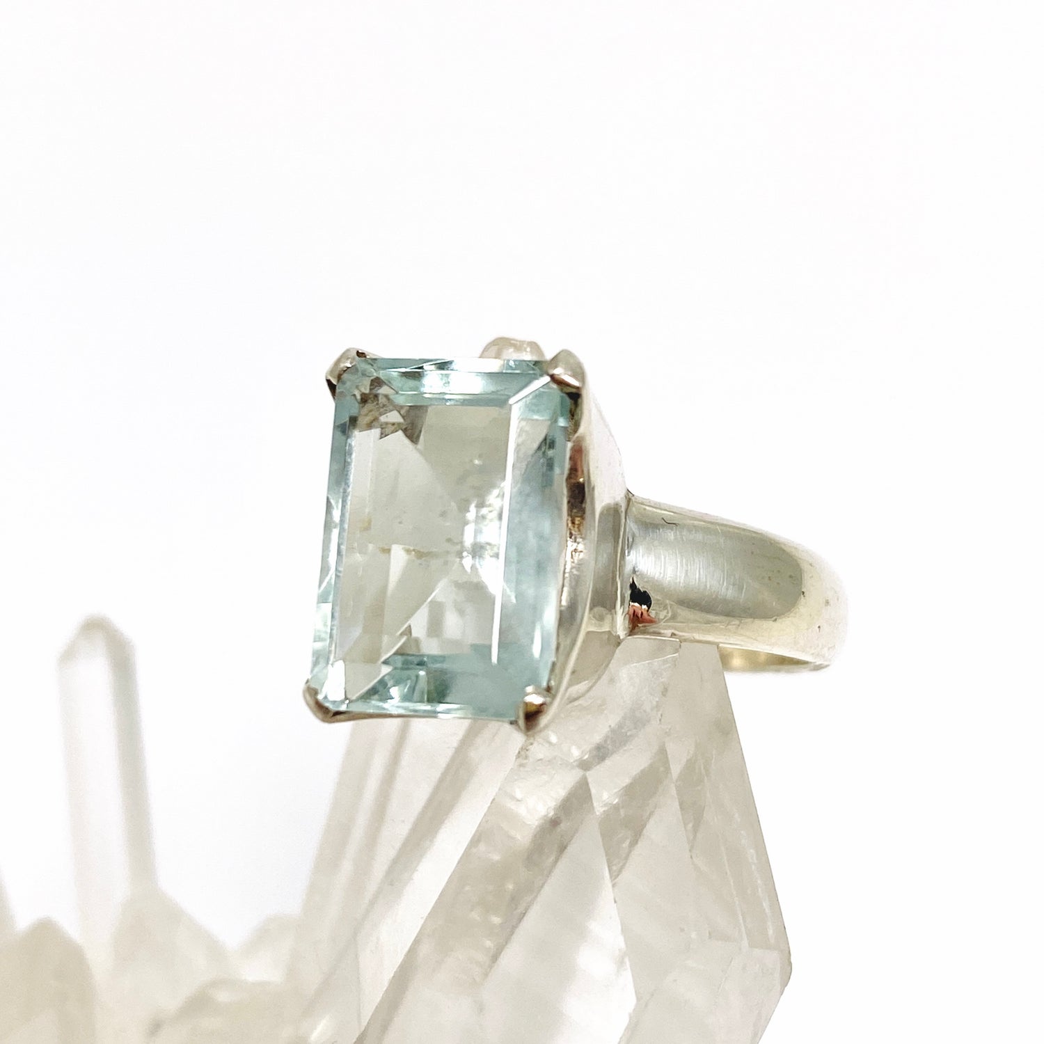 Aquamarine Rectangular Faceted Ring Size 7.5 PRGJ805