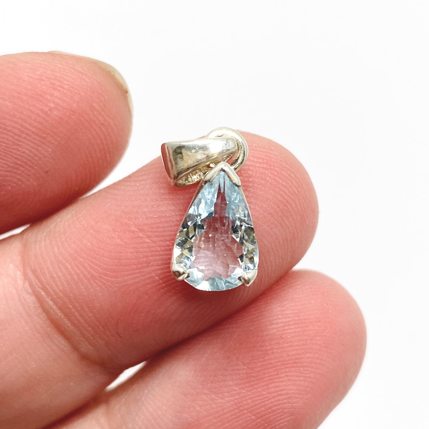 Aquamarine Teardrop Faceted Pendant PPGJ967