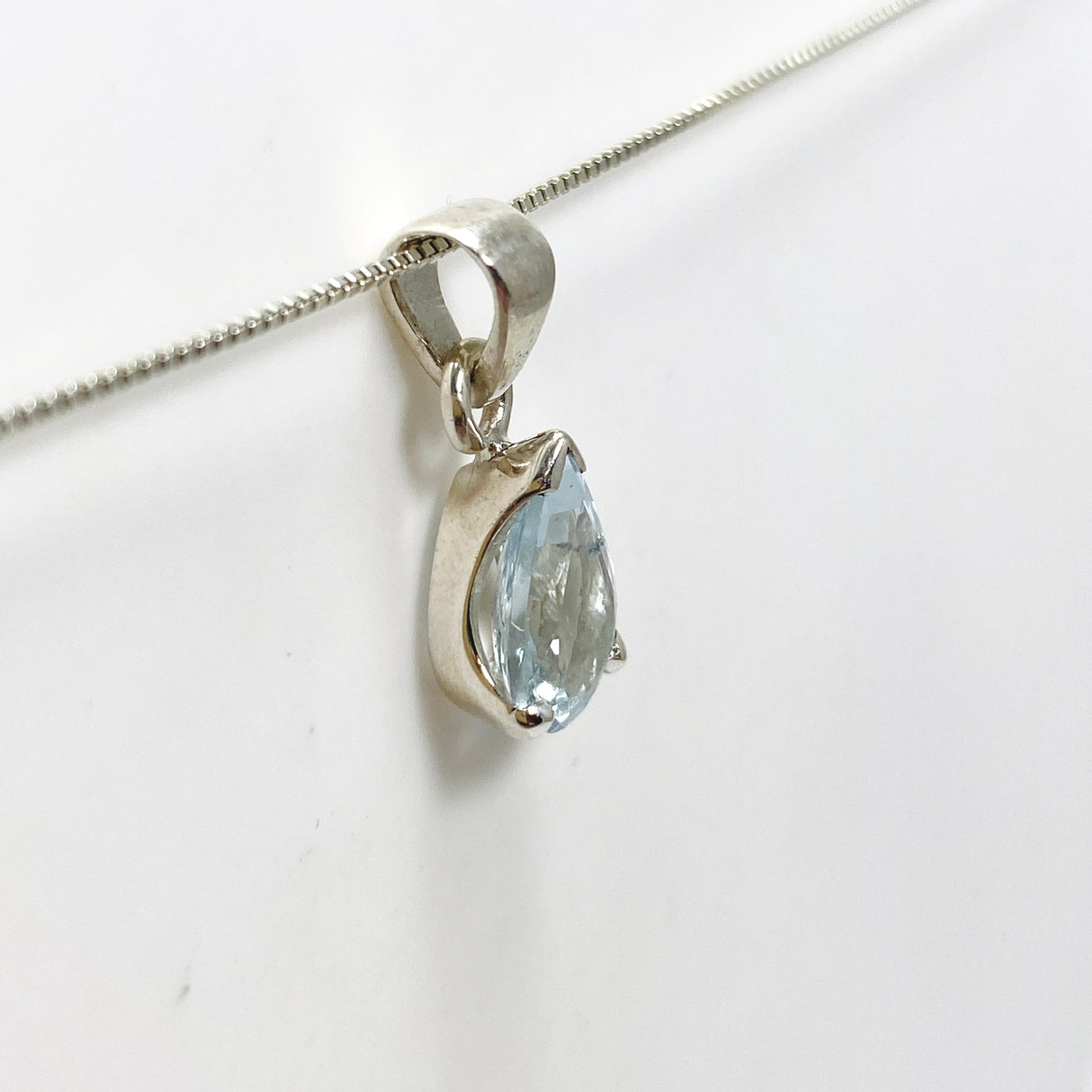 Aquamarine Teardrop Faceted Pendant PPGJ967