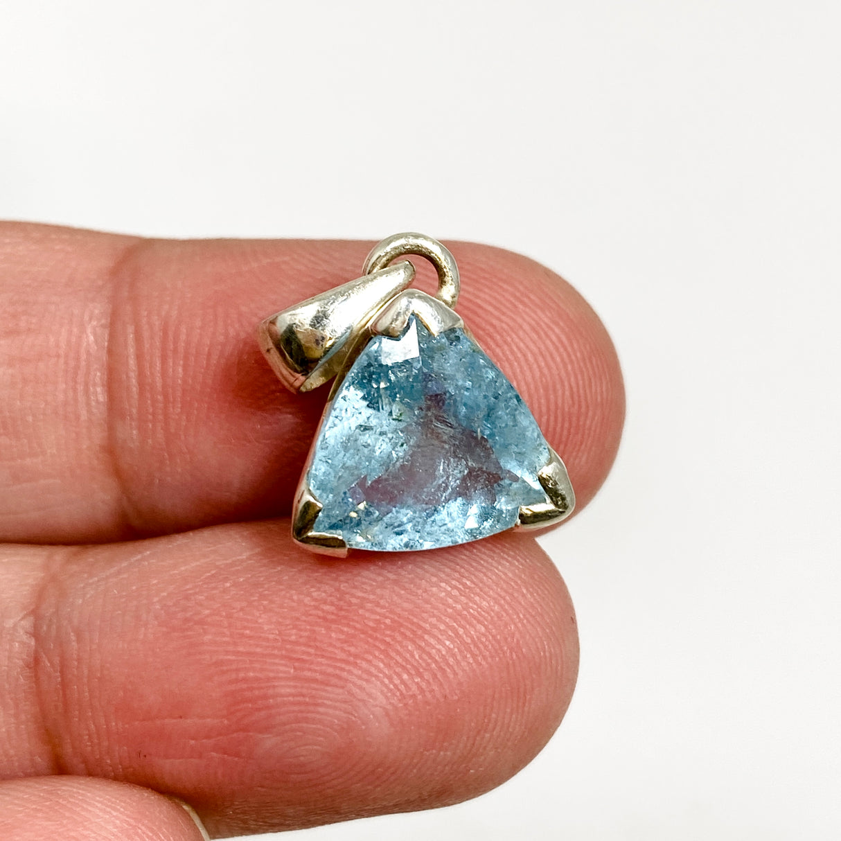 Aquamarine Triangular Faceted Pendant PPGJ1114