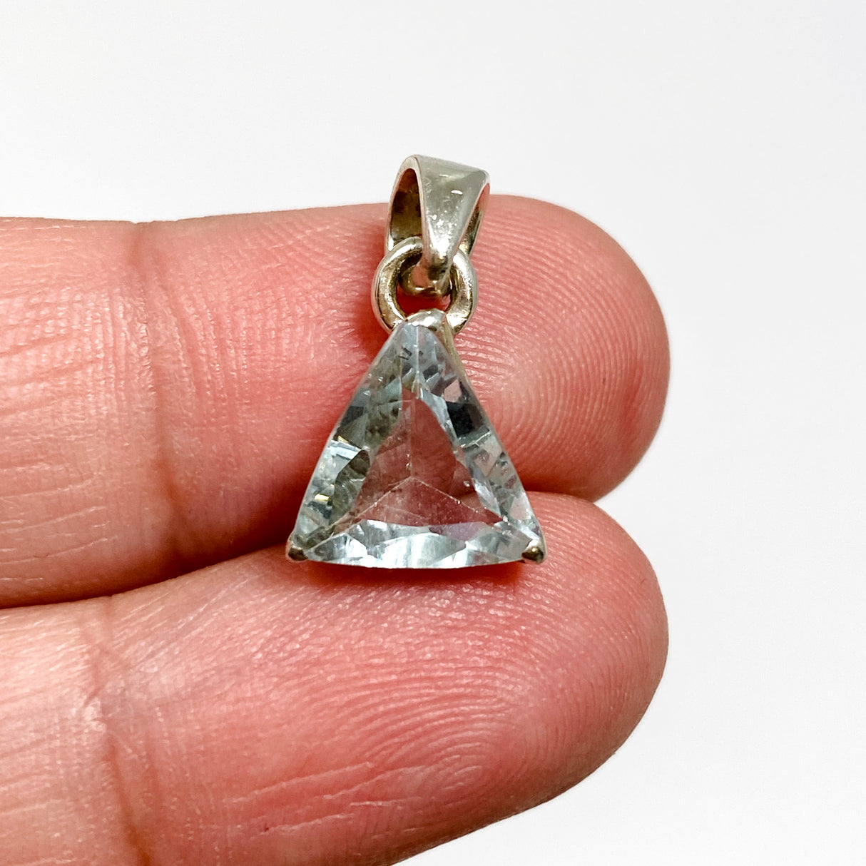 Aquamarine Triangular Faceted Pendant PPGJ1115