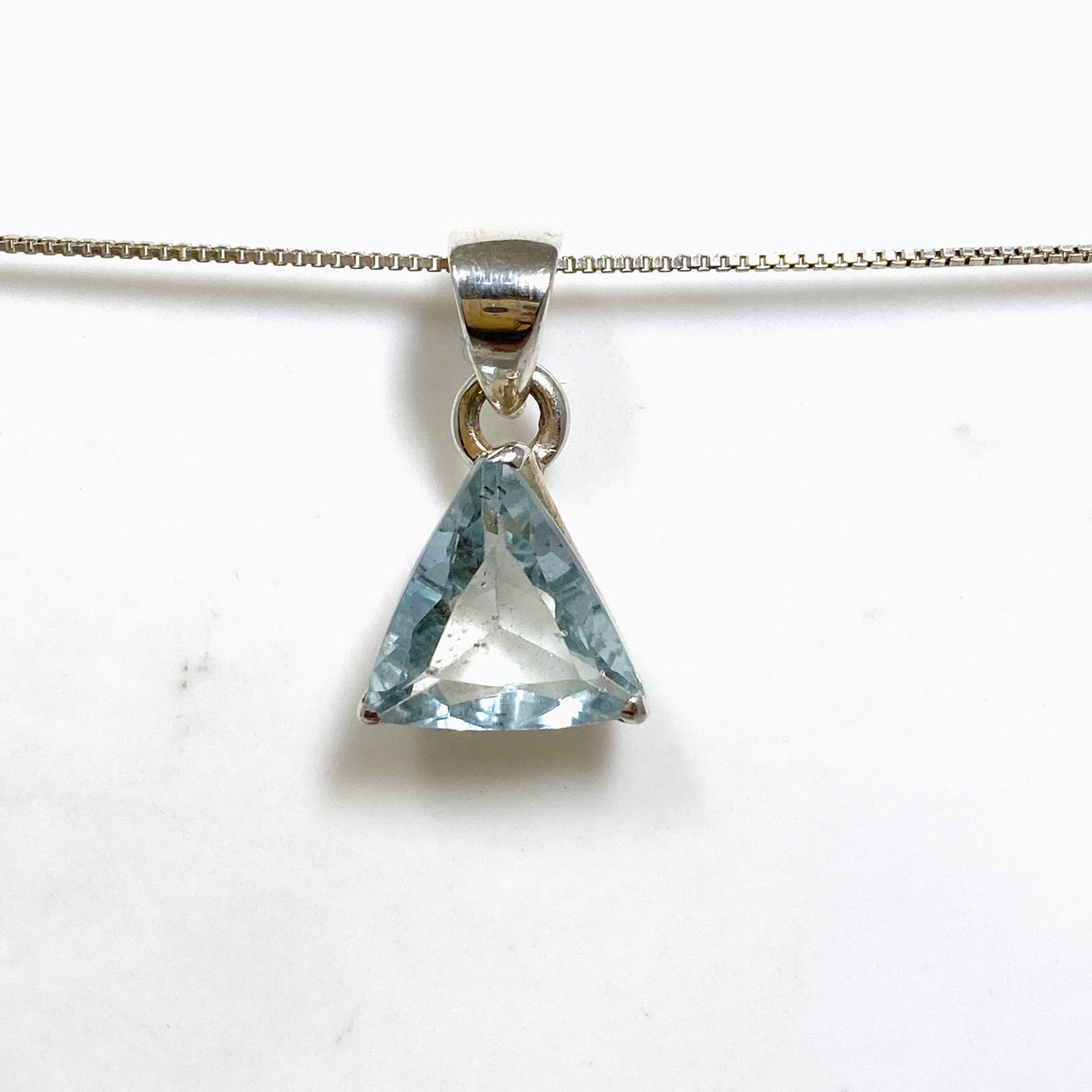 Aquamarine Triangular Faceted Pendant PPGJ1115