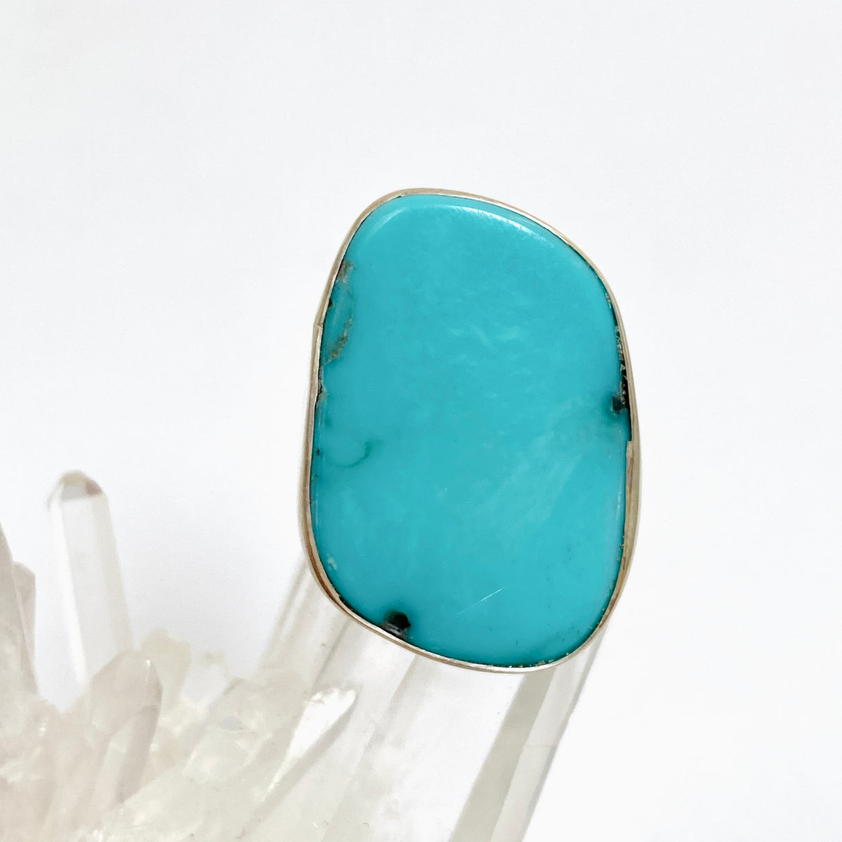 Arizona Turquoise Freeform Cabochon Ring Size 8 KRGJ3410