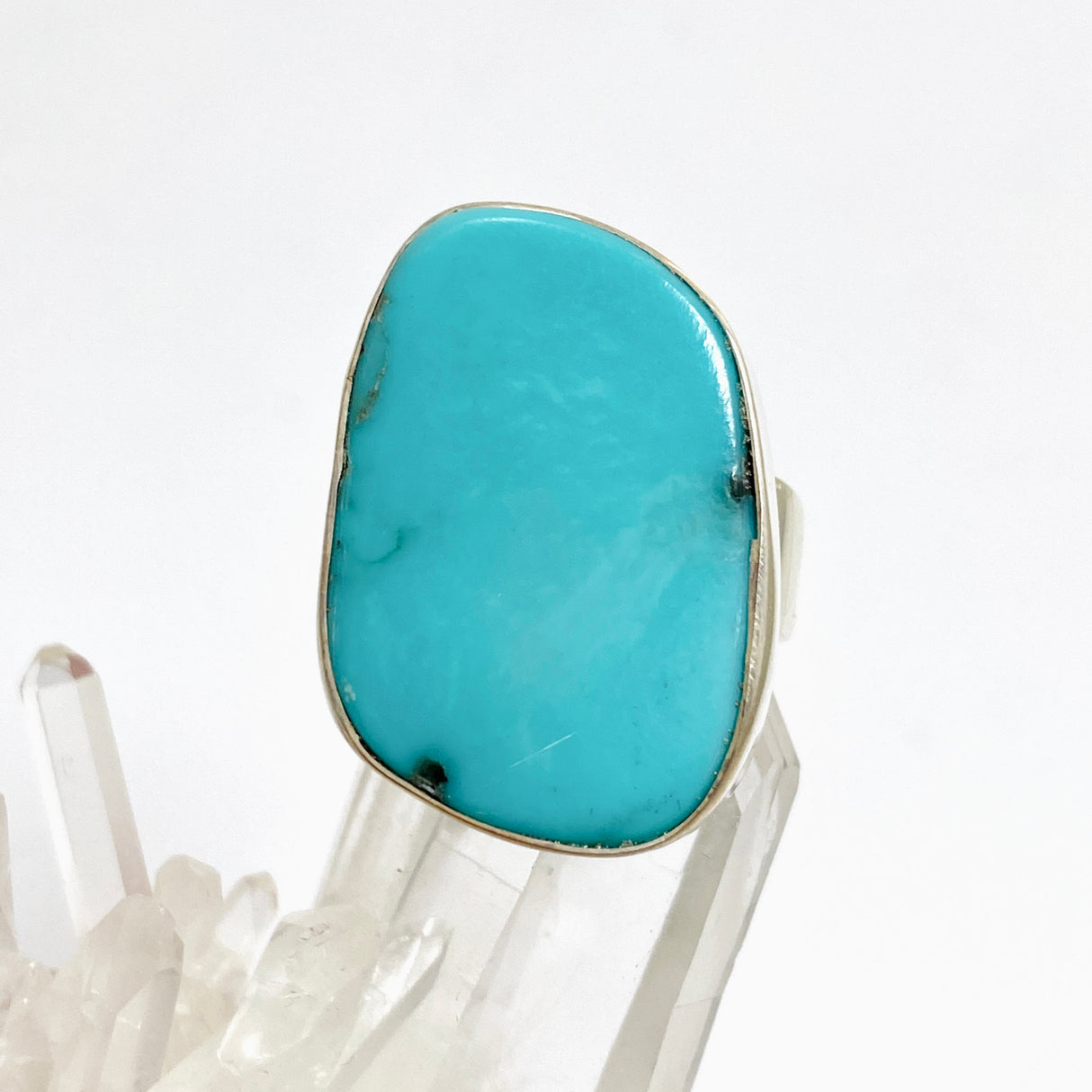 Arizona Turquoise Freeform Cabochon Ring Size 8 KRGJ3410