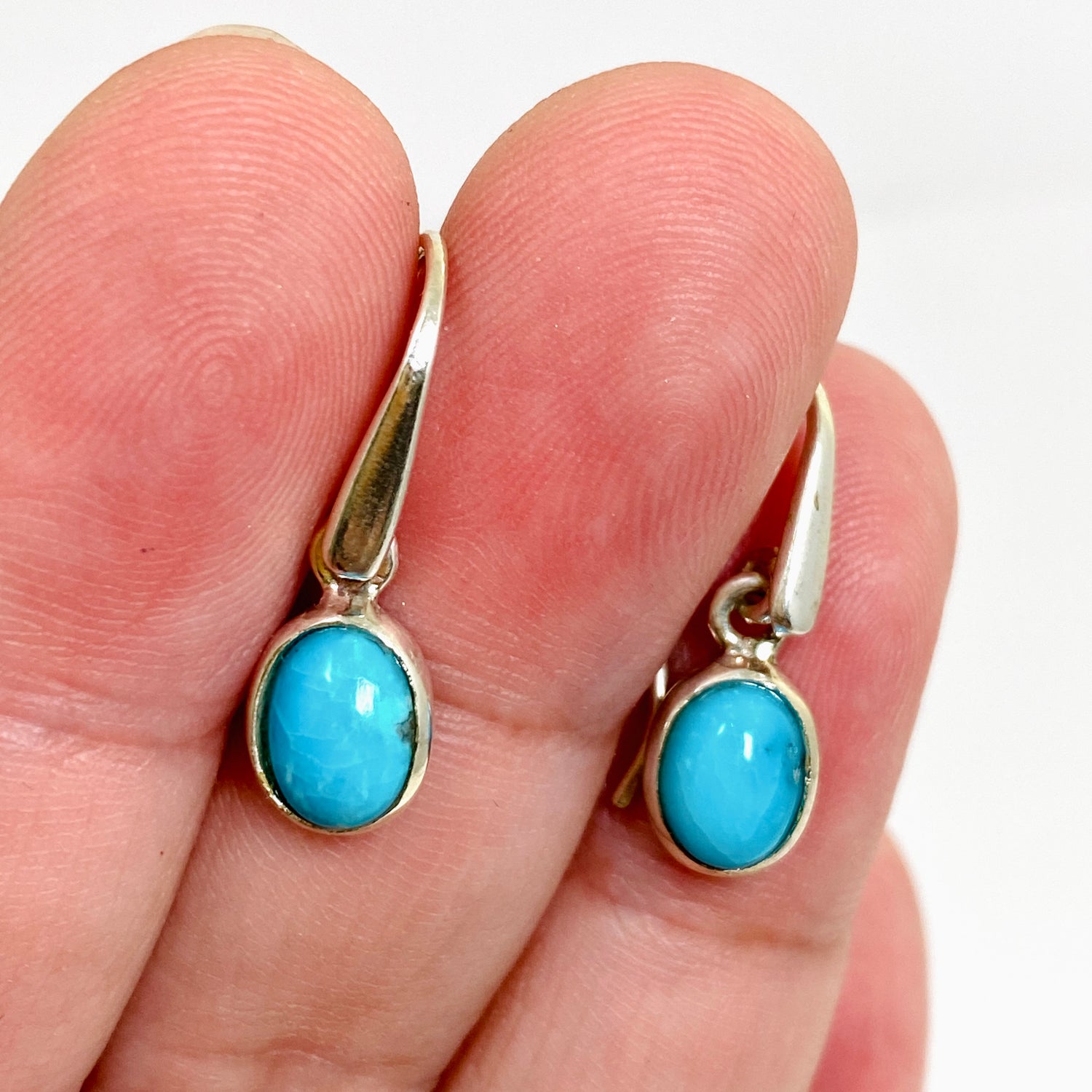 Arizona Turquoise Oval Cabochon Earrings PEGJ325