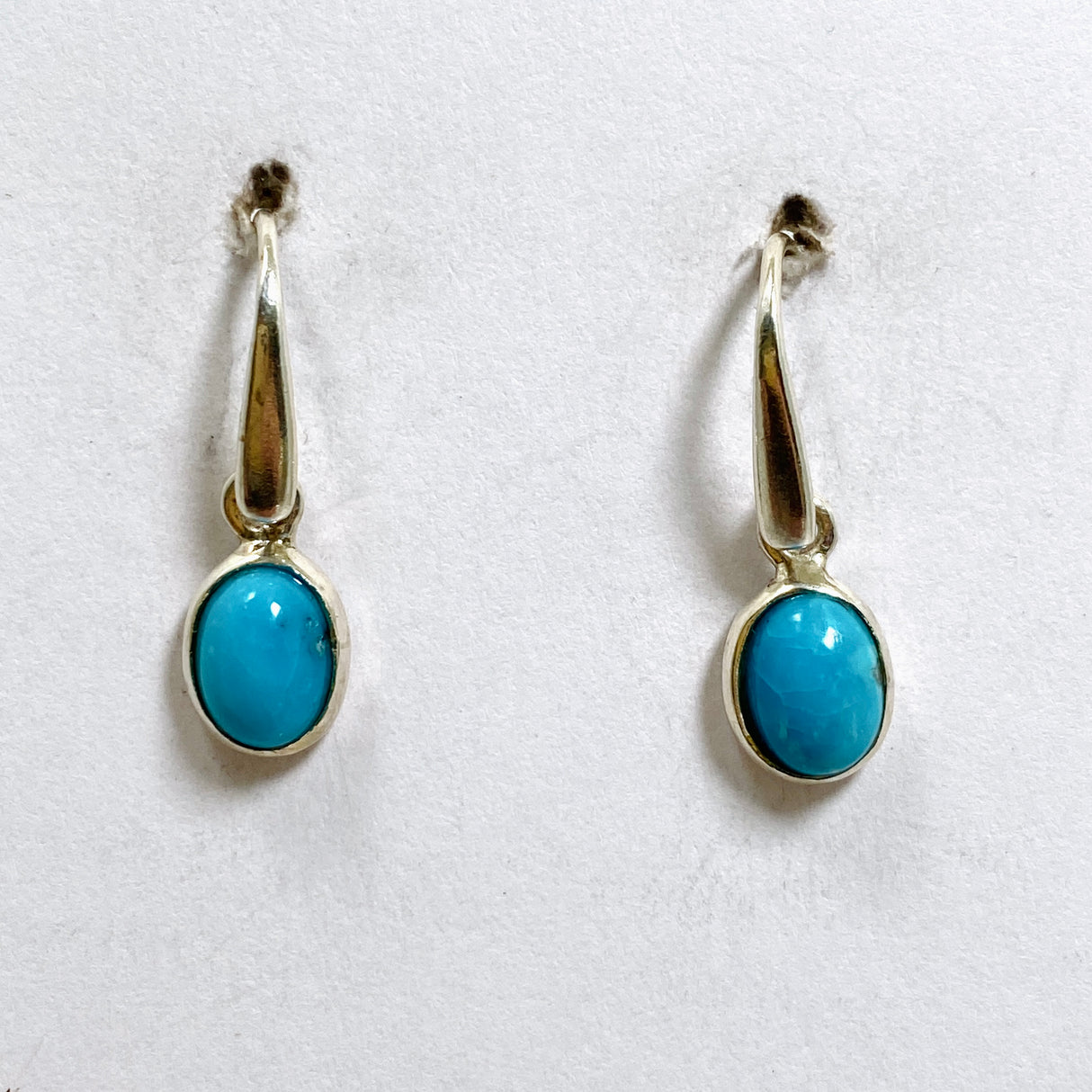 Arizona Turquoise Oval Cabochon Earrings PEGJ325