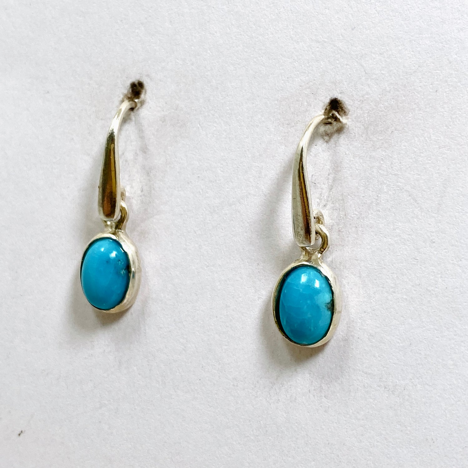 Arizona Turquoise Oval Cabochon Earrings PEGJ325