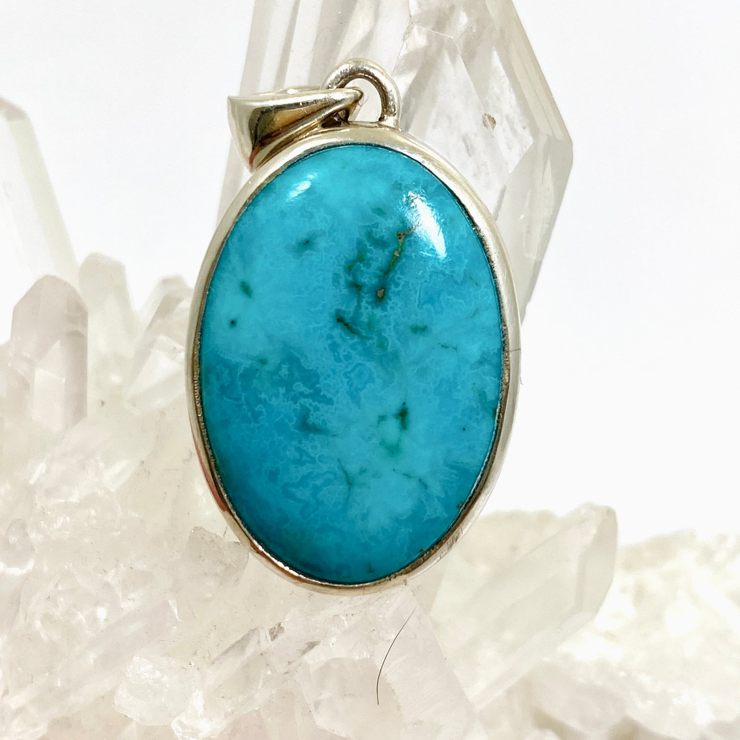 Arizona Turquoise Oval Cabochon Pendant PPGJ1029
