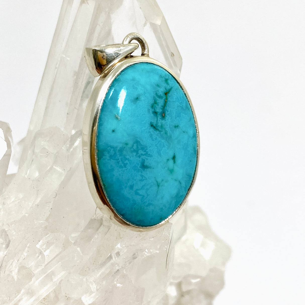 Arizona Turquoise Oval Cabochon Pendant PPGJ1029