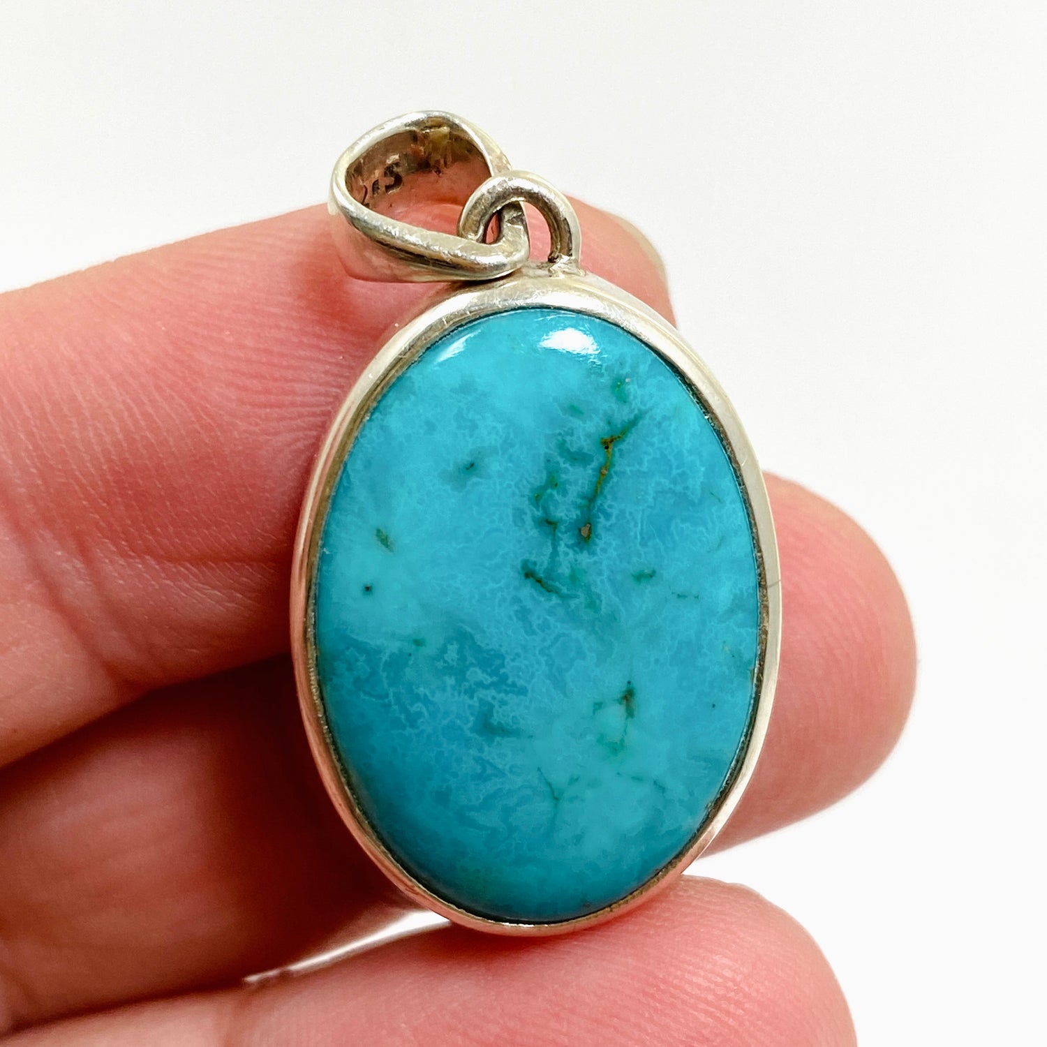 Arizona Turquoise Oval Cabochon Pendant PPGJ1029